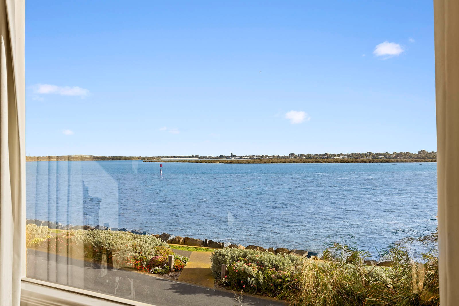 Property Gallery Thumbnail 10