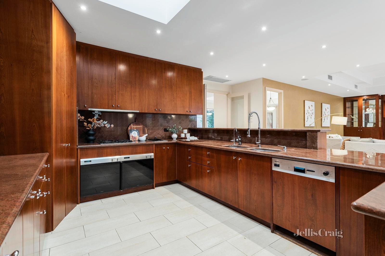 5 Penderel Way, Bulleen image 7