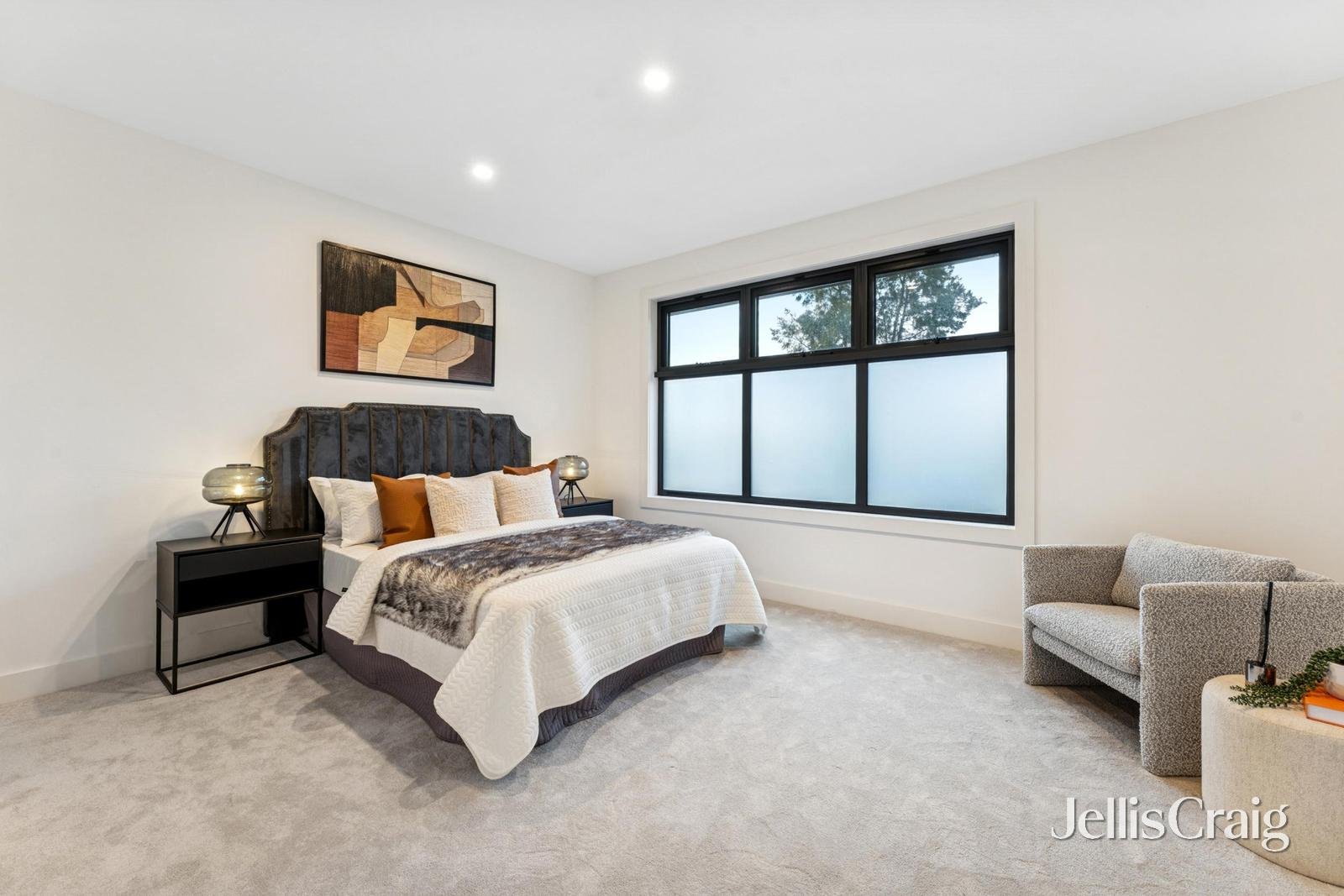 5 Philip Avenue, Doncaster image 9