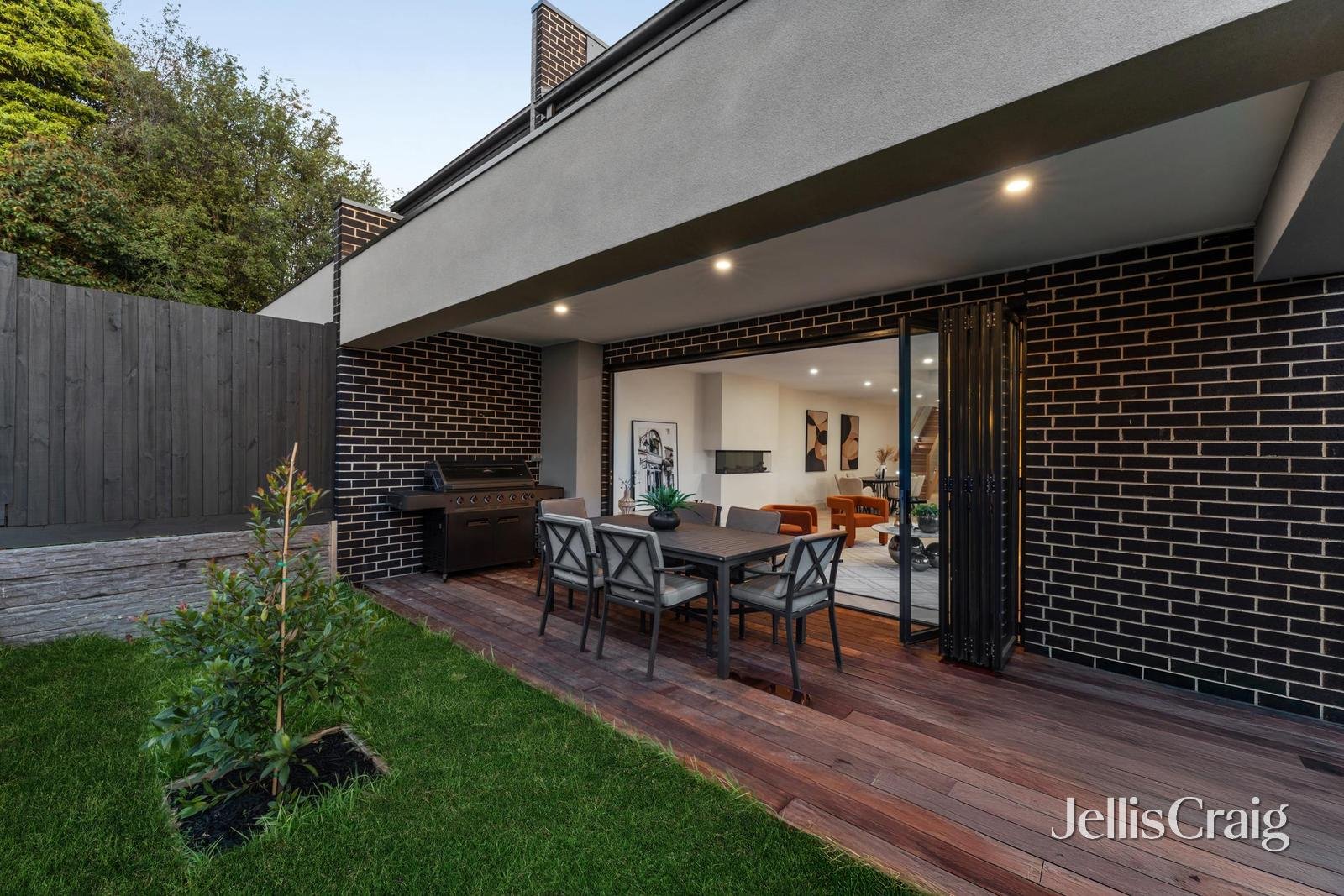 5 Philip Avenue, Doncaster image 16