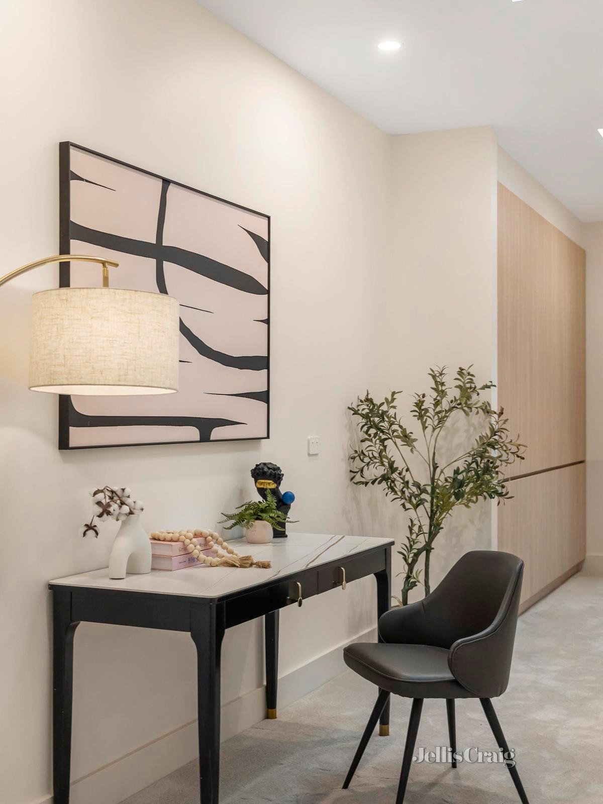 5 Philip Avenue, Doncaster image 14