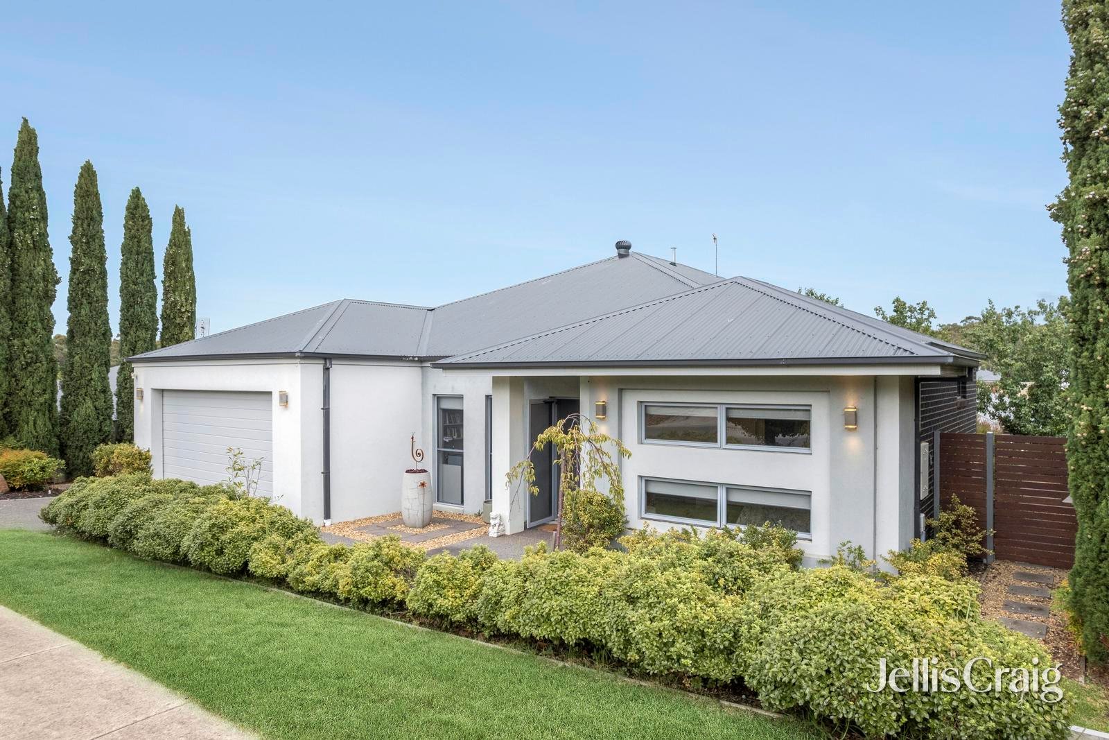 5 Phyllis Crescent, Mckenzie&nbsp;Hill image 1