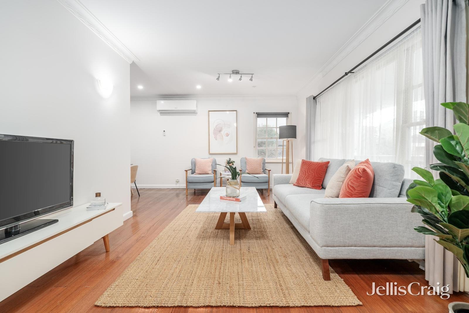 5 Pickford Street, Burwood&nbsp;East image 3