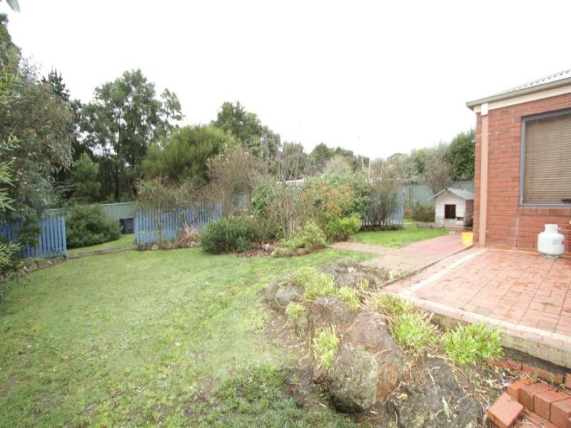 5 Ploughshare Drive, Mount Helen image 6