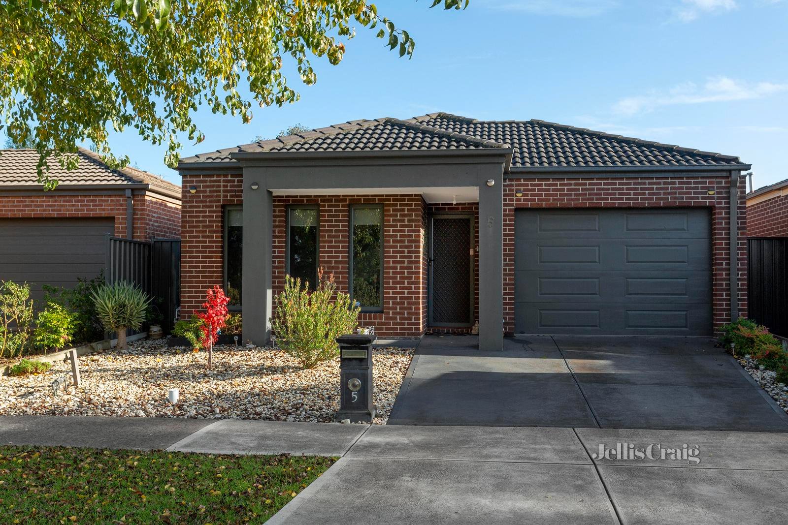 5 Powers Street, Mernda image 1