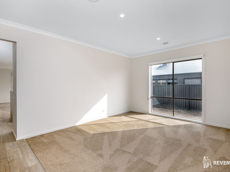 5 Rayworth Way, Miners&nbsp;Rest image 4
