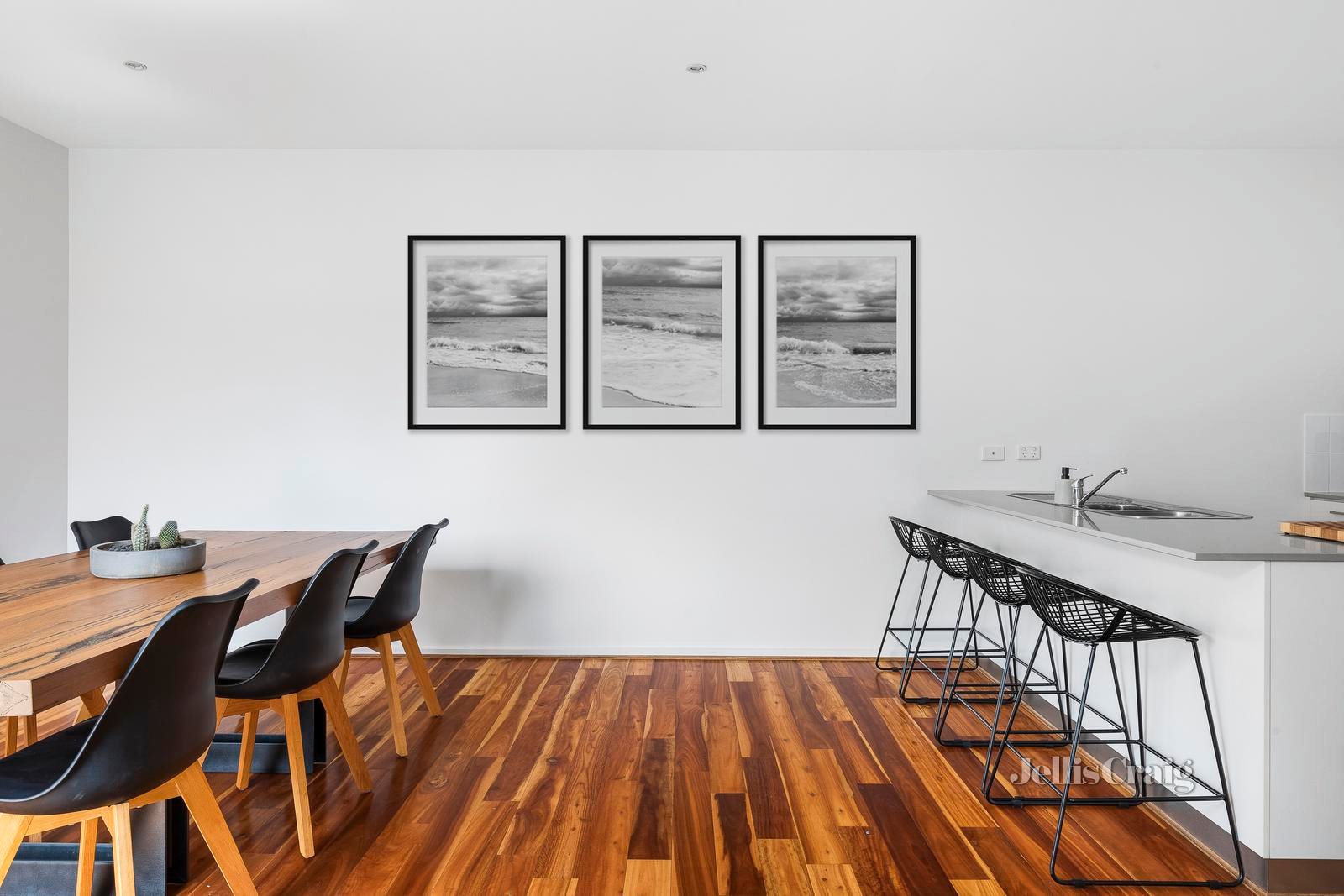 5 Reillys Way, Clifton Hill image 2