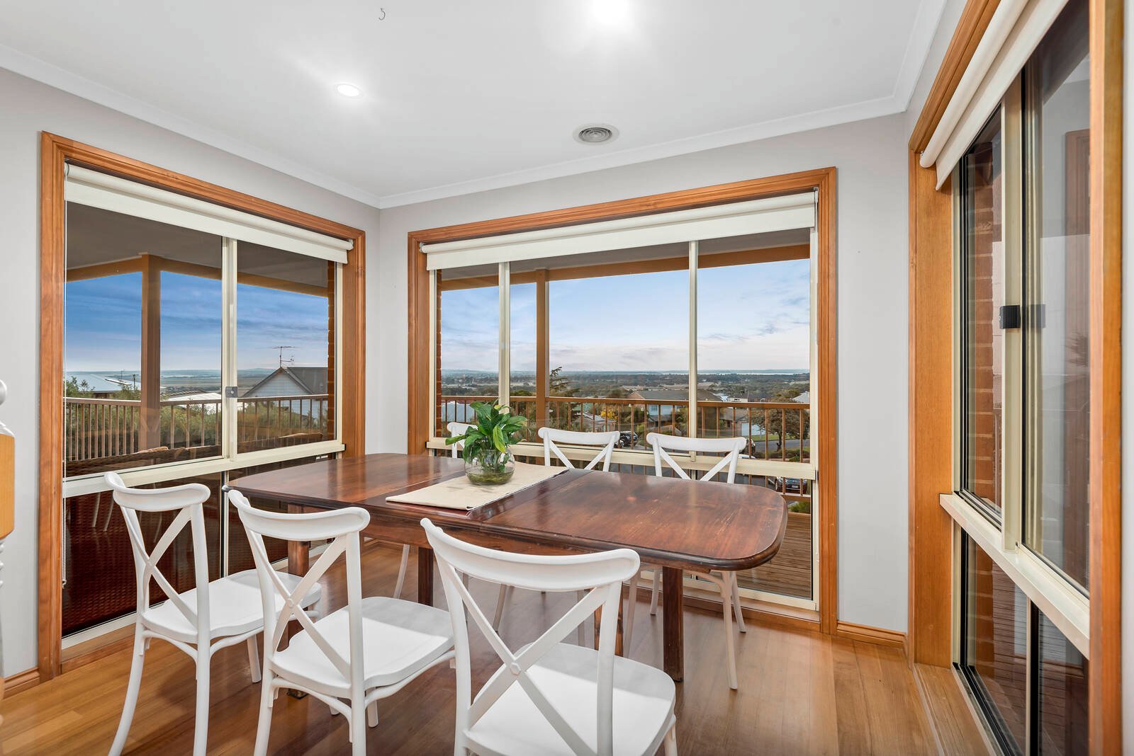 Property Gallery Thumbnail 8