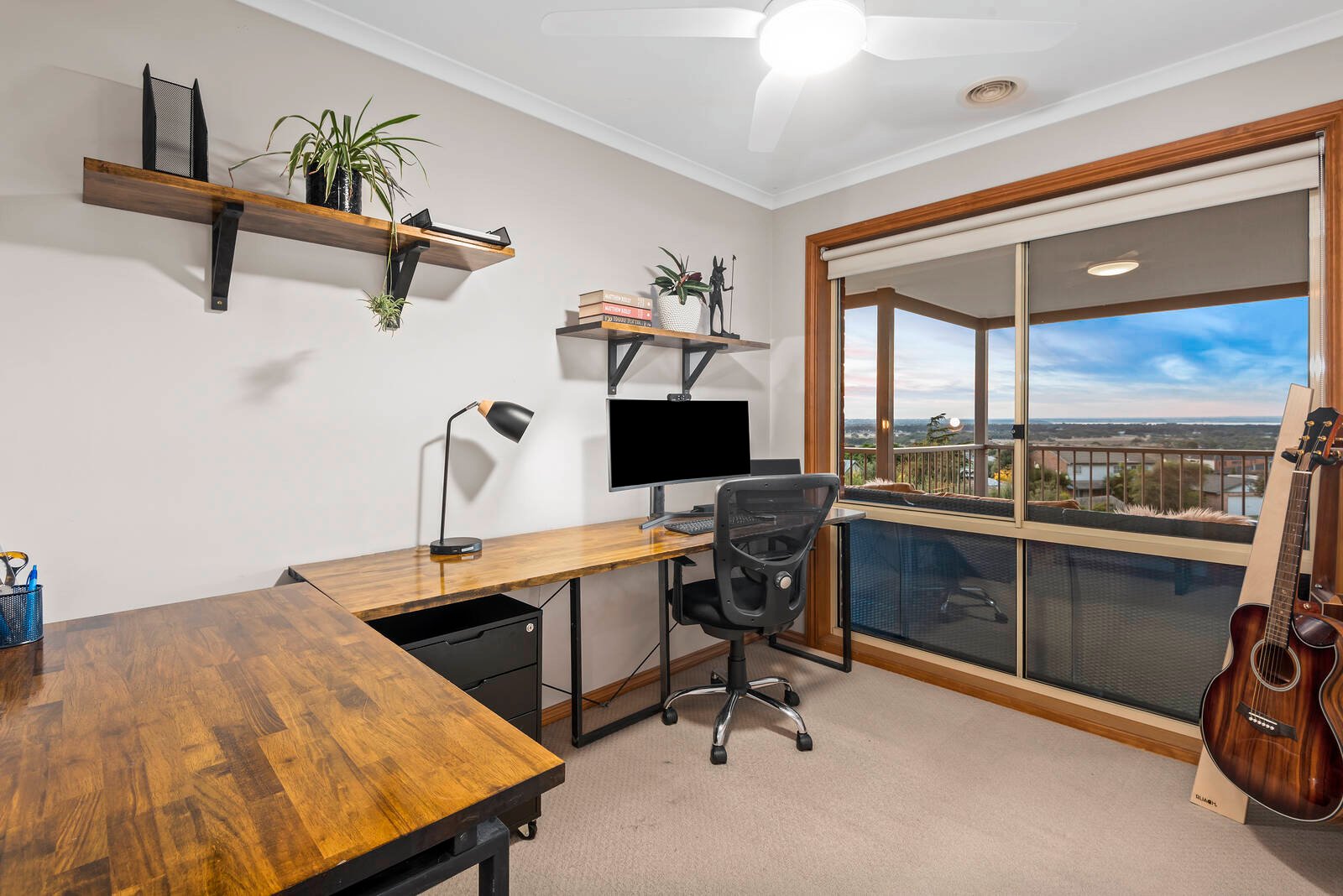 Property Gallery Thumbnail 14