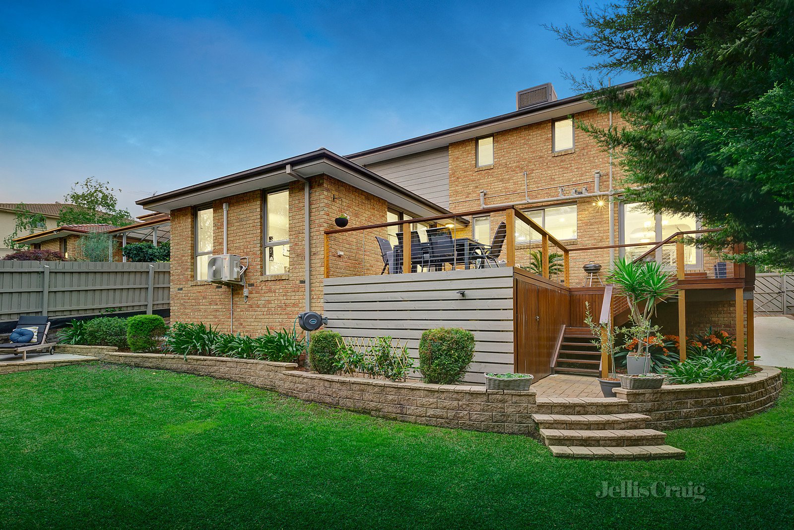 5 Ridley Court, Doncaster East image 8