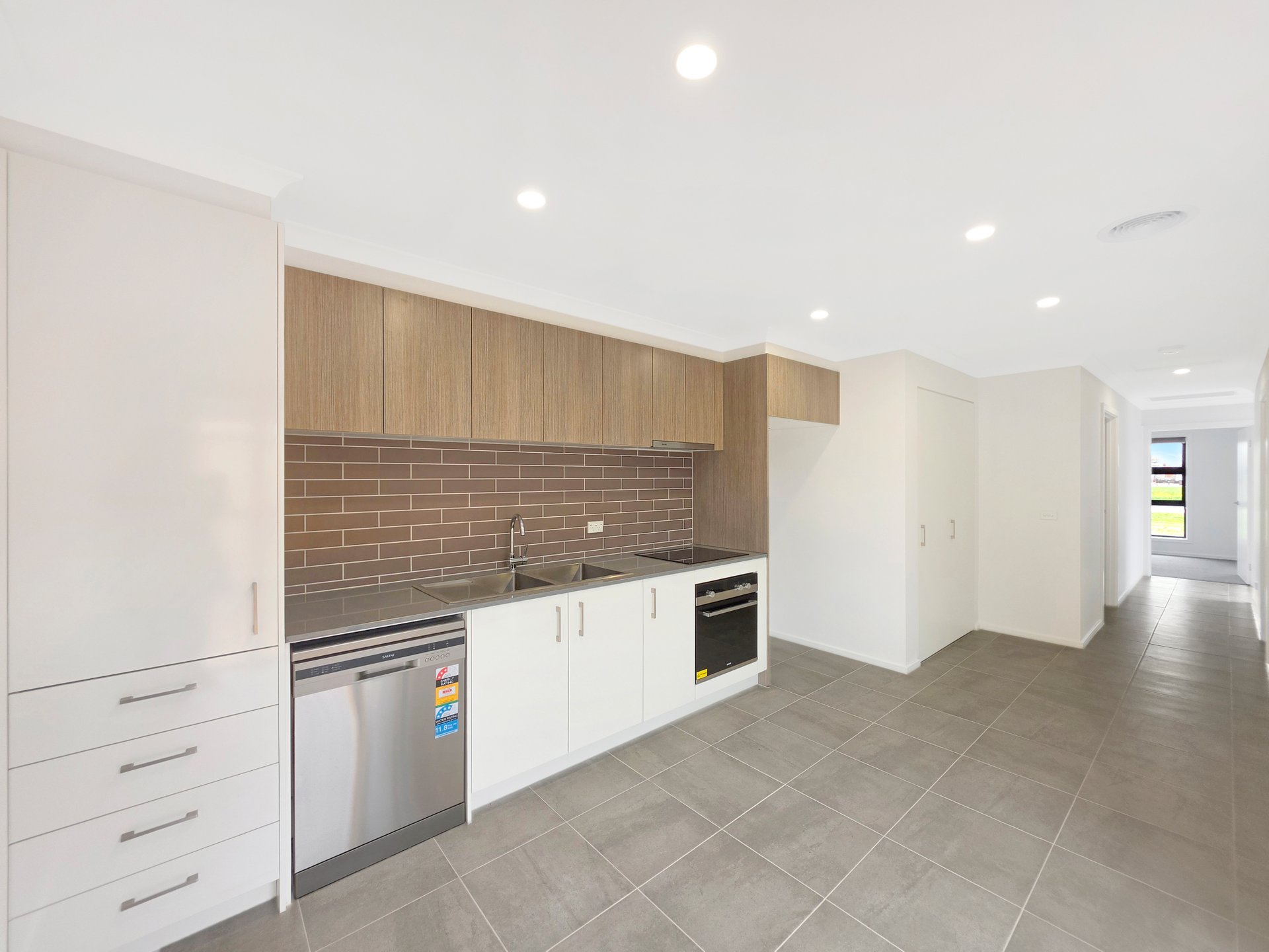 5 Rockbank Walk, Armstrong&nbsp;Creek image 6