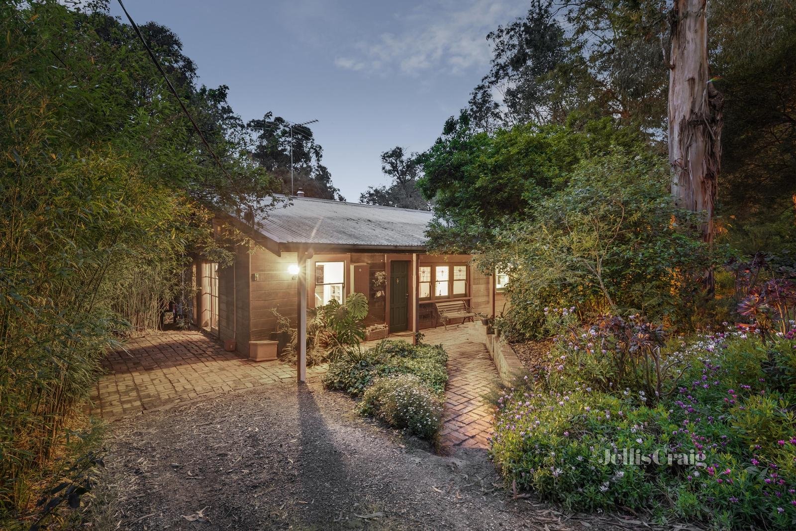 5 Rodda Parade, Eltham image 2