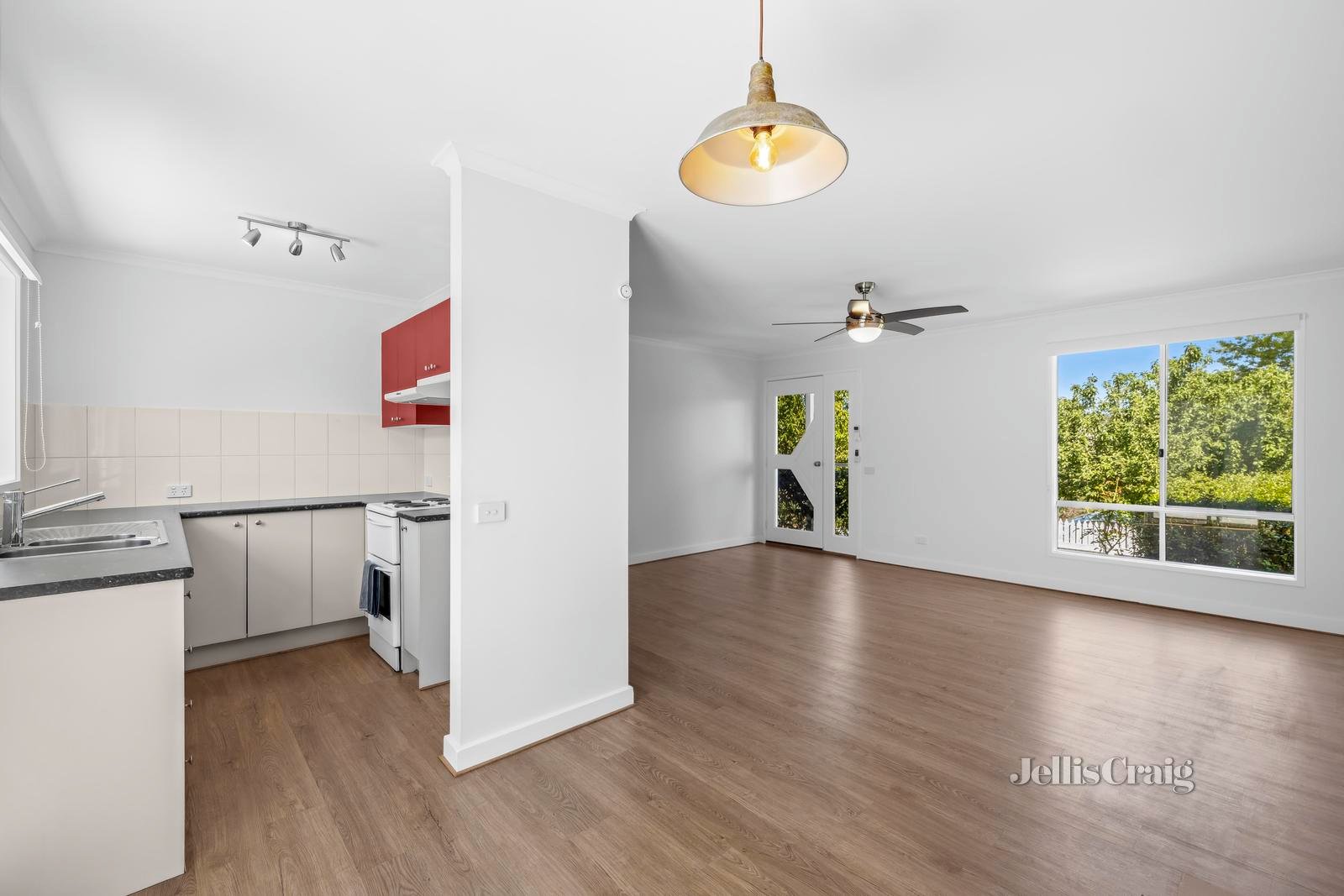 5 Roderick Street, Castlemaine image 3