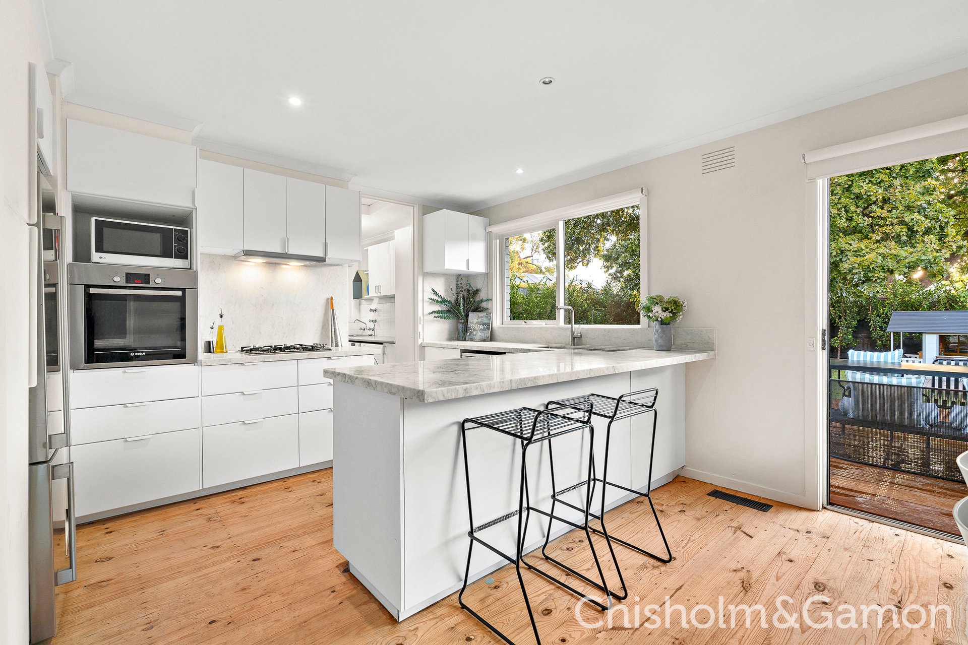 5 Roseberry Avenue, Brighton East image 7