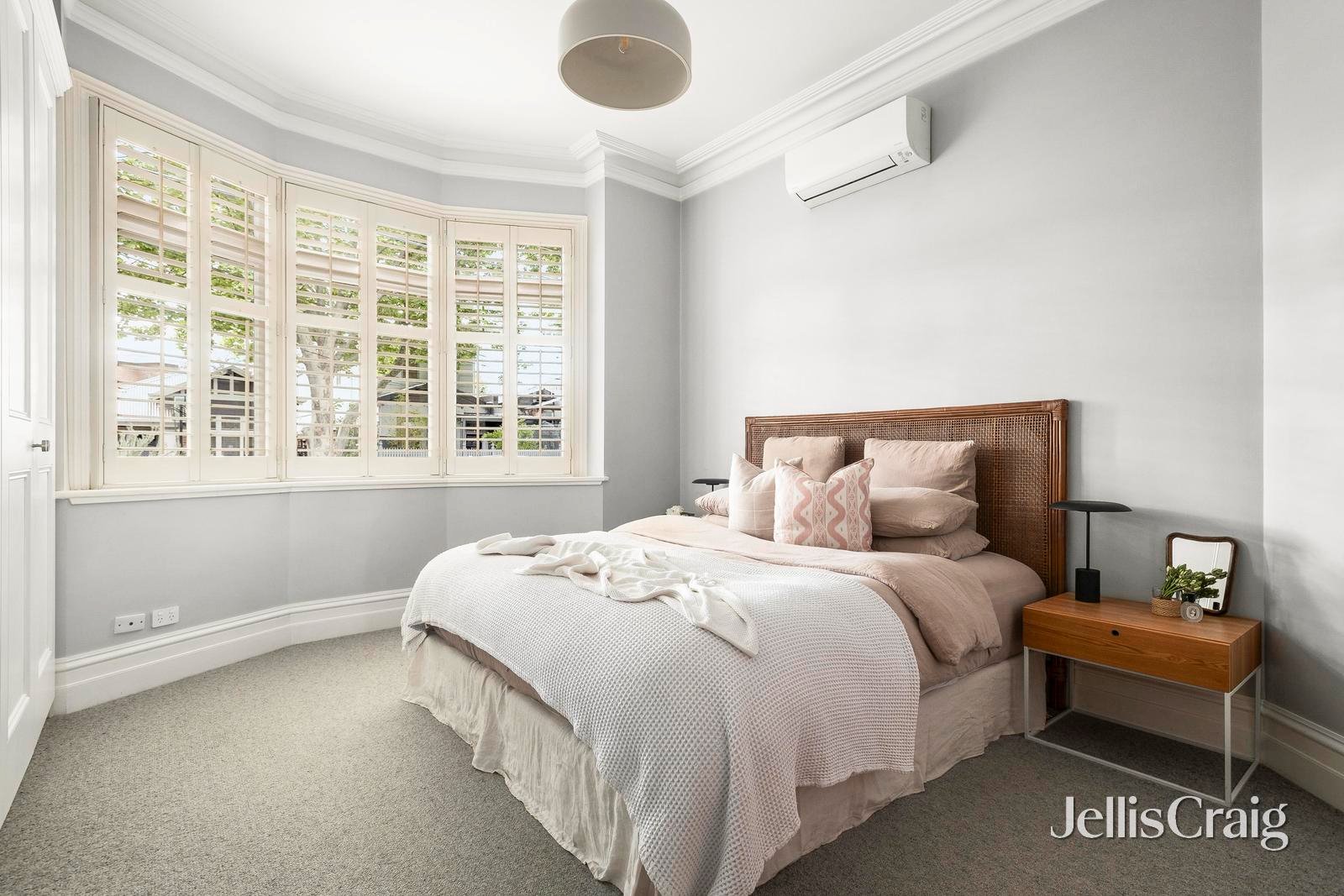 5 Rothesay Avenue, Elwood image 7