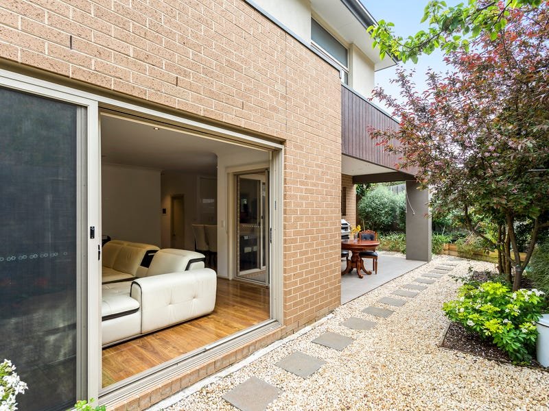 Property Gallery Thumbnail 6