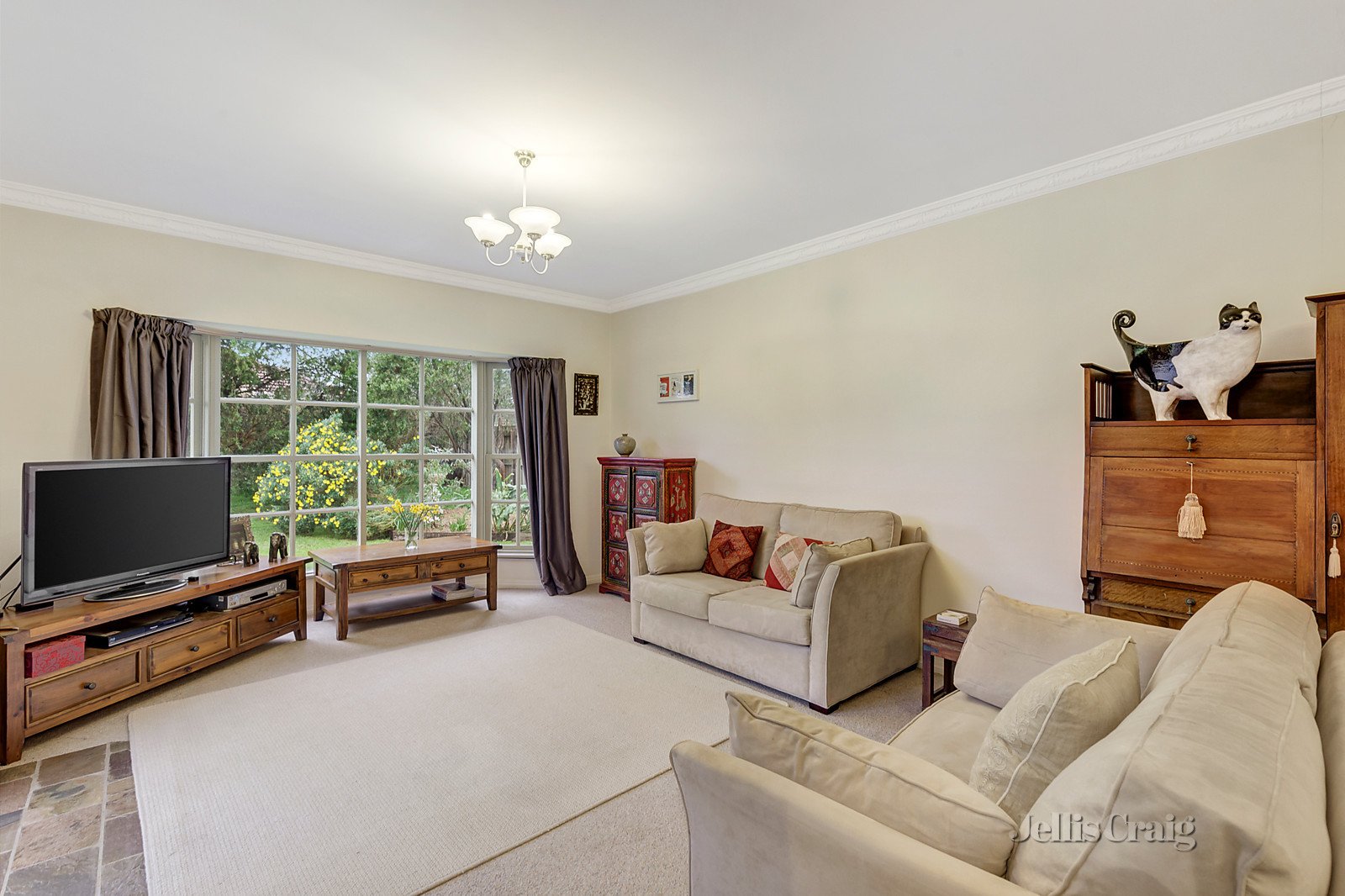 5 Runnymede Street, Mount Waverley image 3