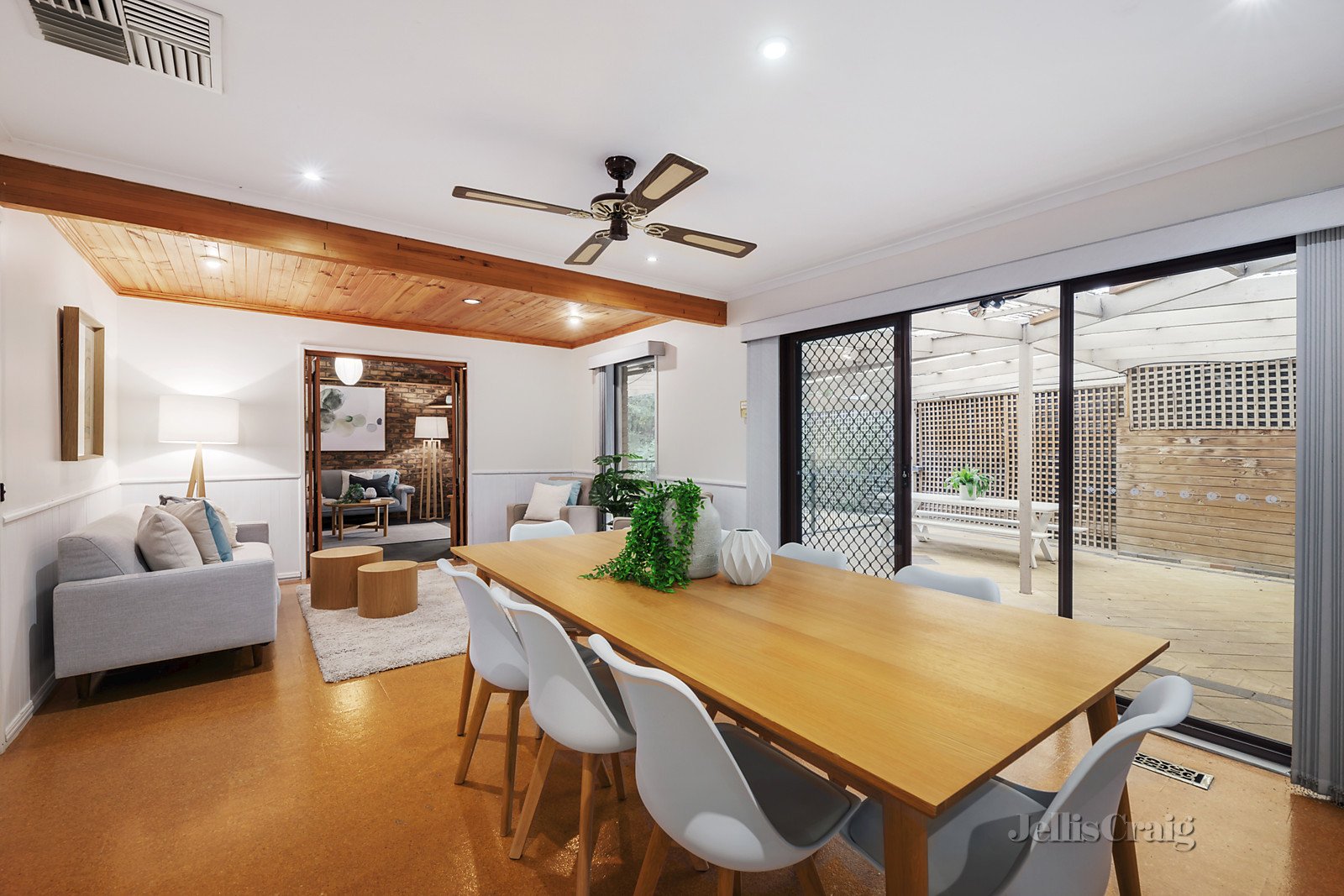 5 Sally Frances Court, Scoresby image 4
