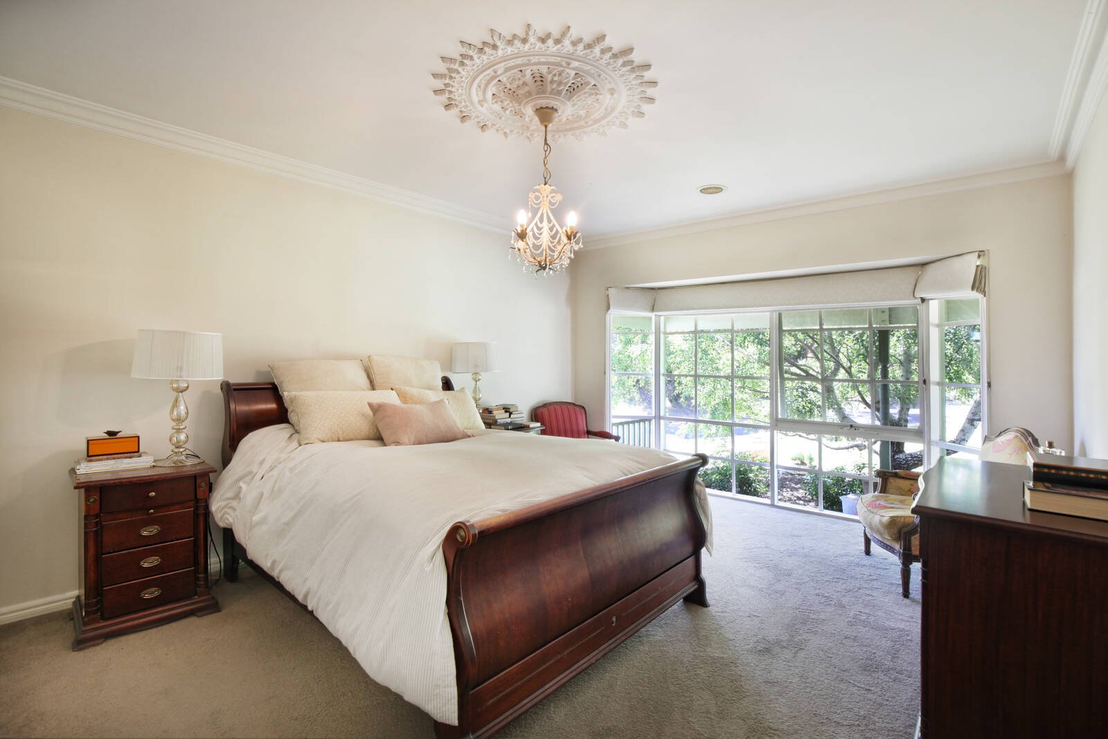 Property Gallery Thumbnail 8