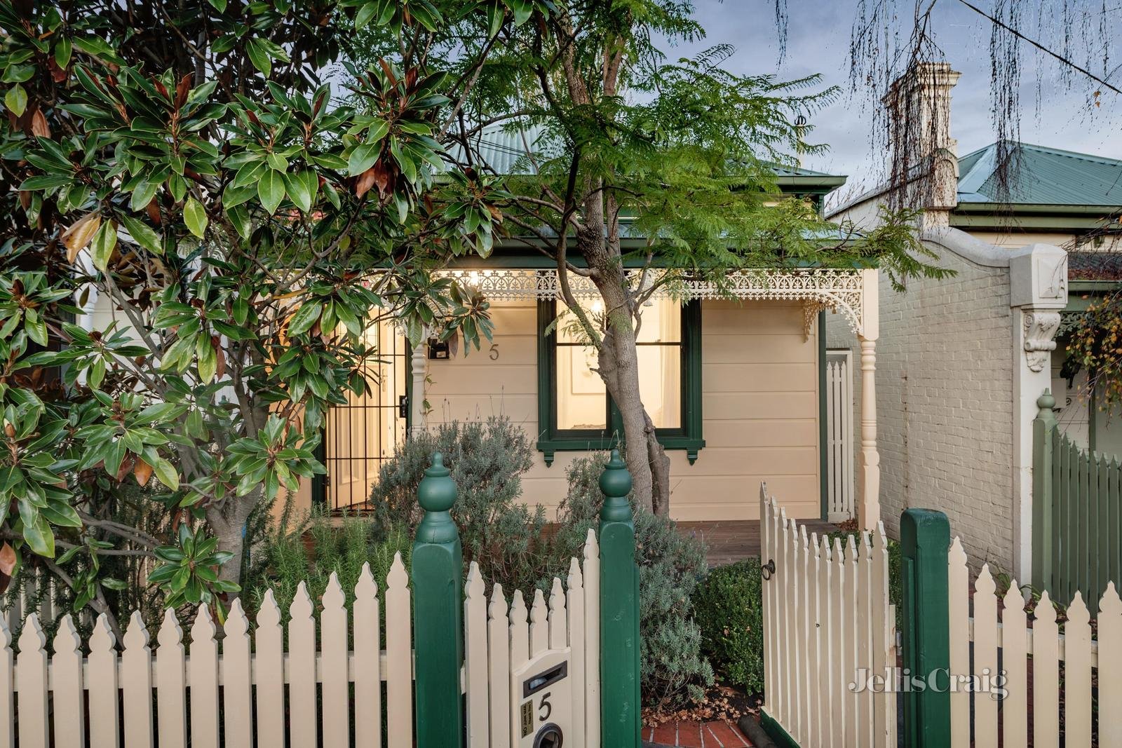 5 Sercombe Grove, Hawthorn image 1