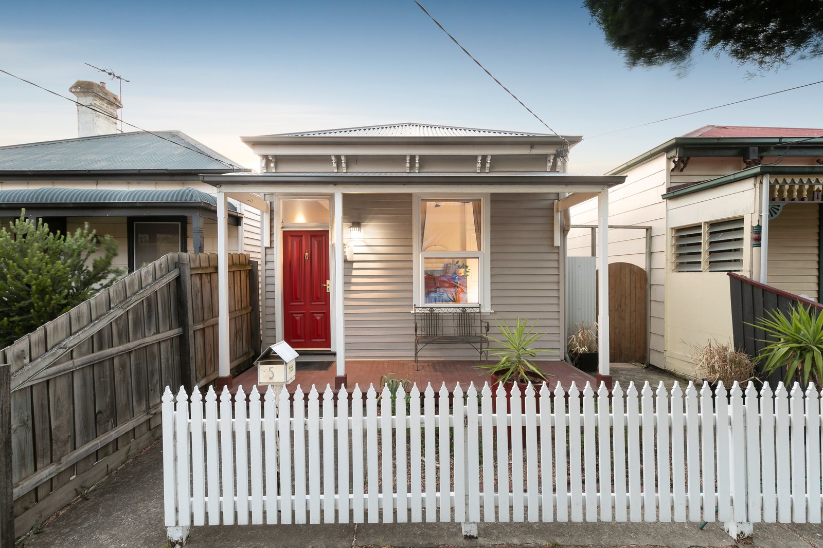 Property Gallery - Main Image