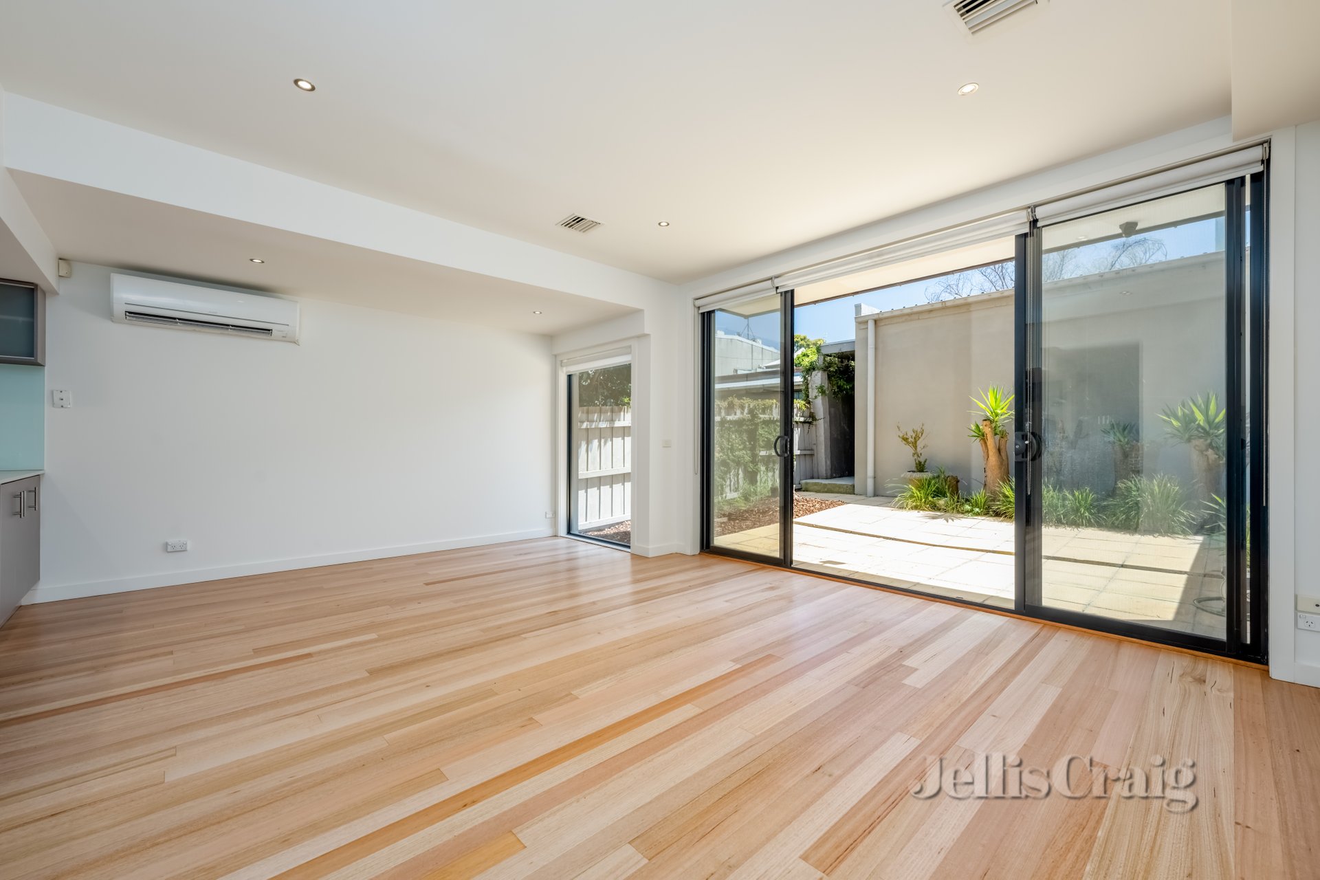 5 Sherwood Street, Richmond image 2