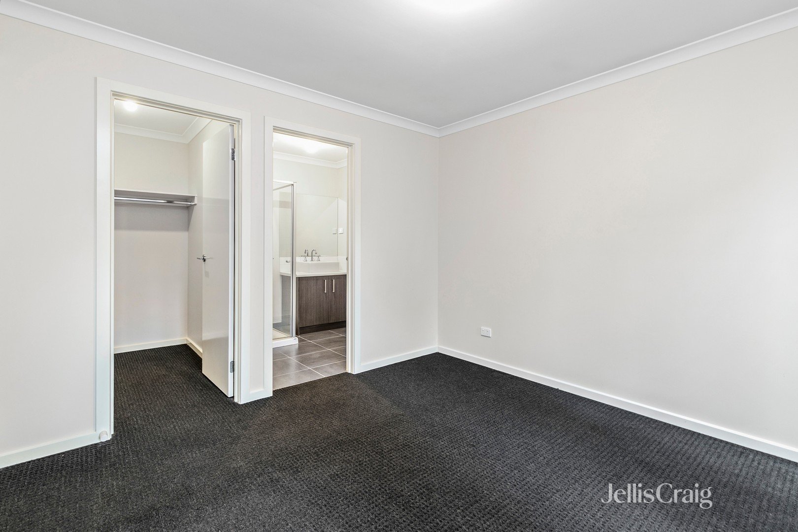 5 Silverdale Drive, Darley image 16