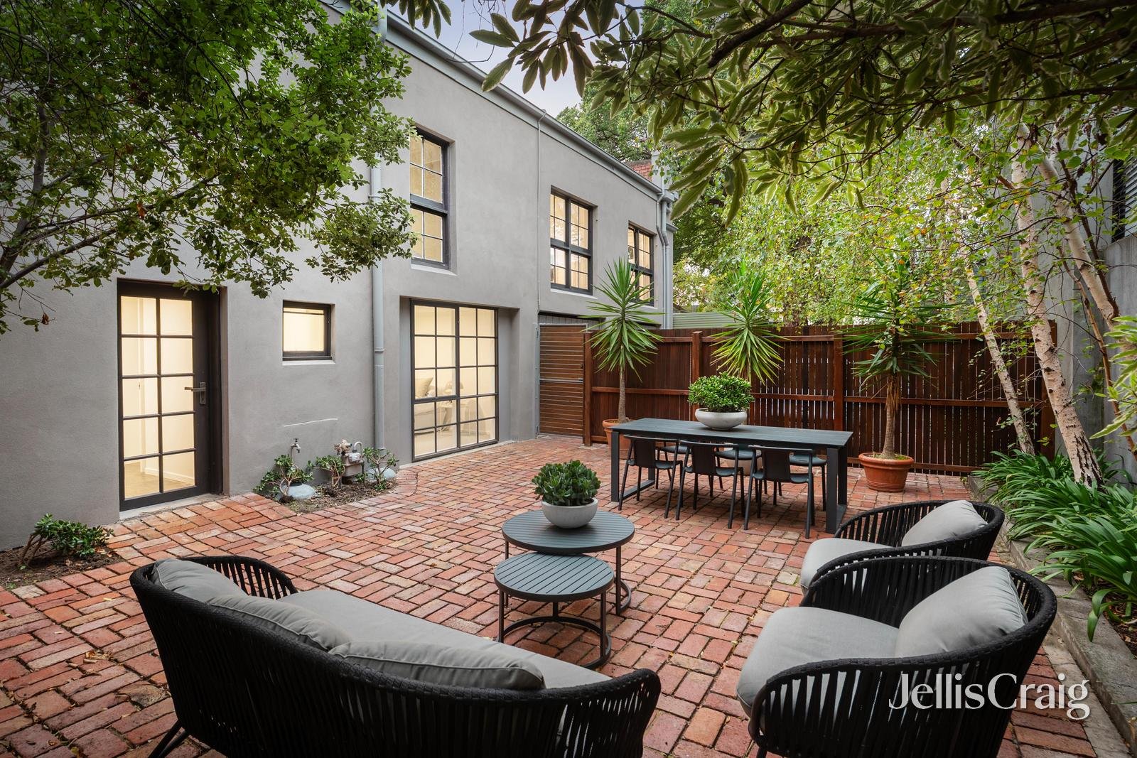 5 Simpson Place, Hawthorn image 2