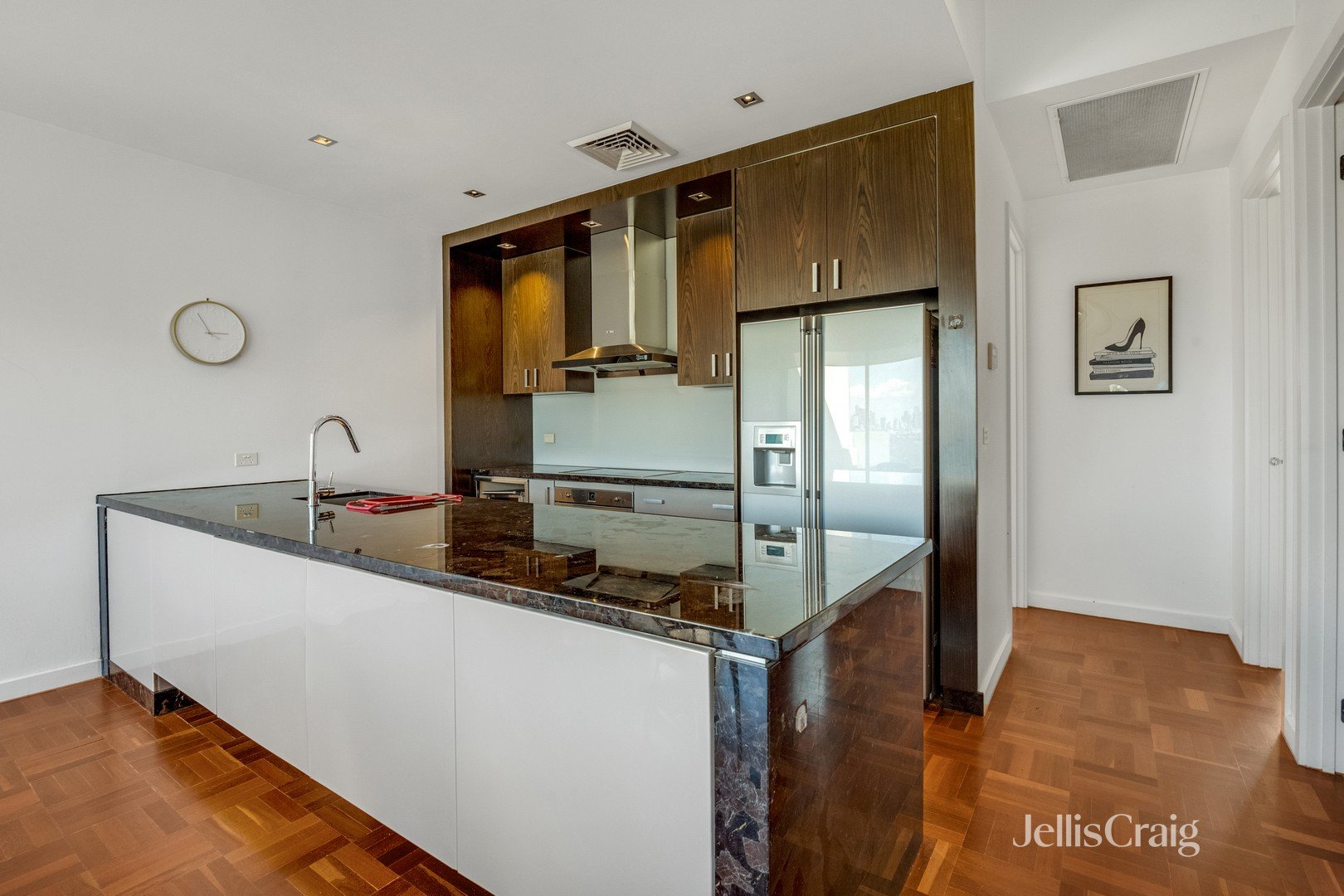 5 Skyline Drive, Maribyrnong image 3
