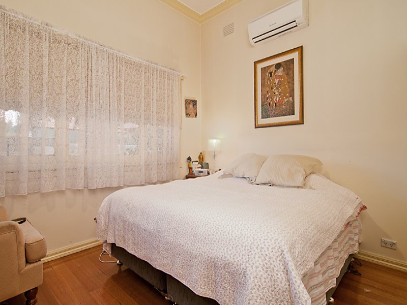 5 Southampton Street, Footscray image 5