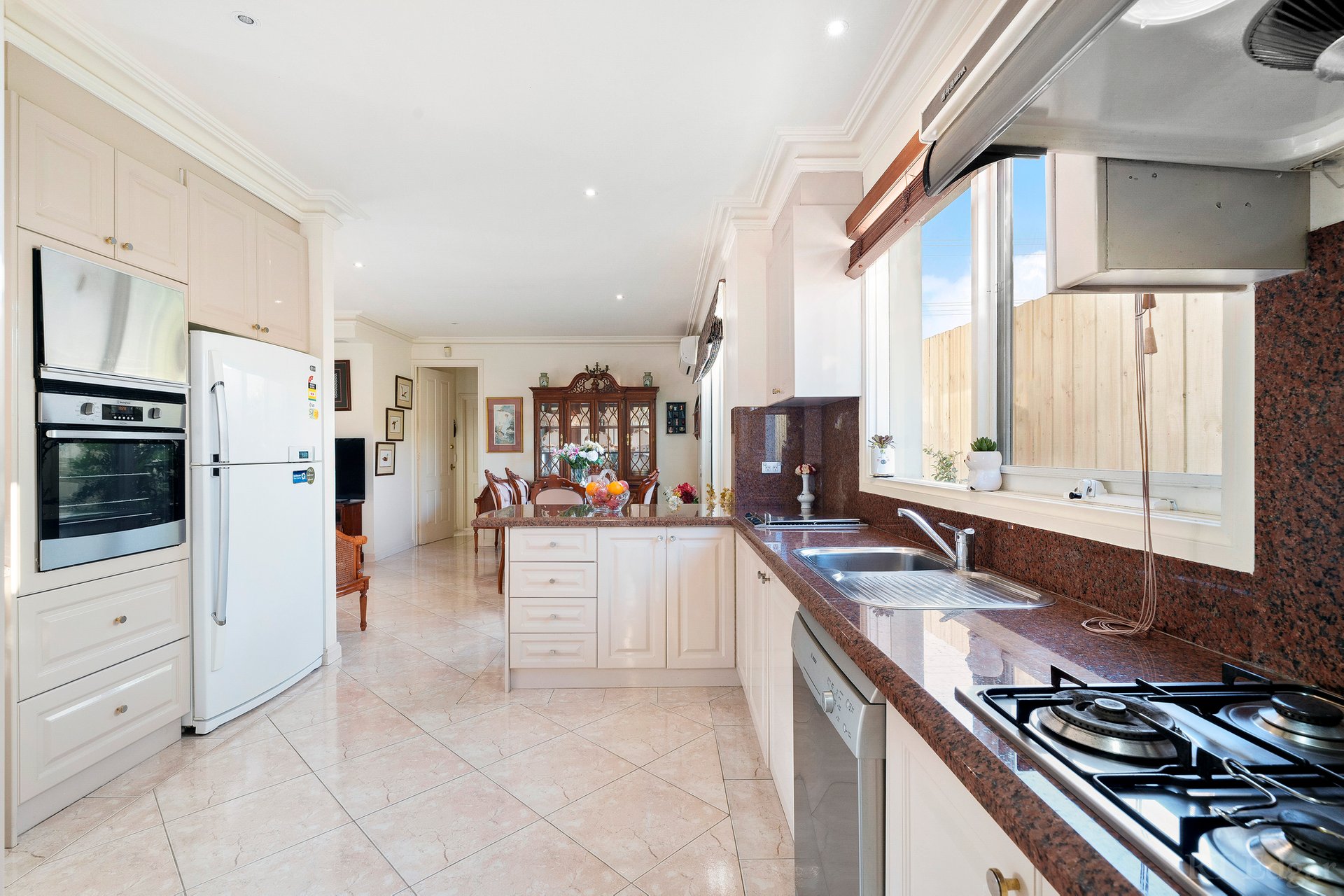 Property Gallery Thumbnail 5