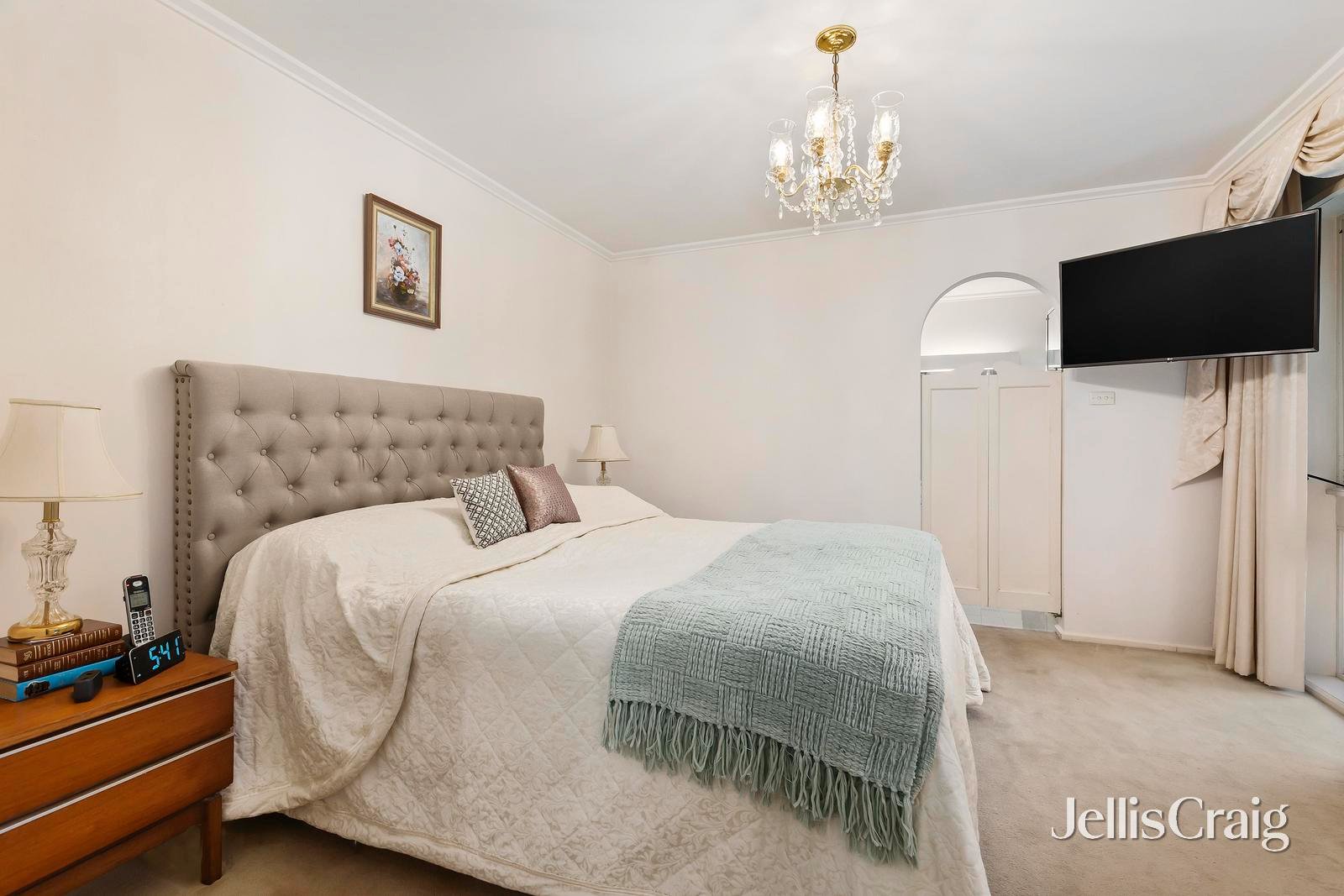 5 Sowter Court, Donvale image 9