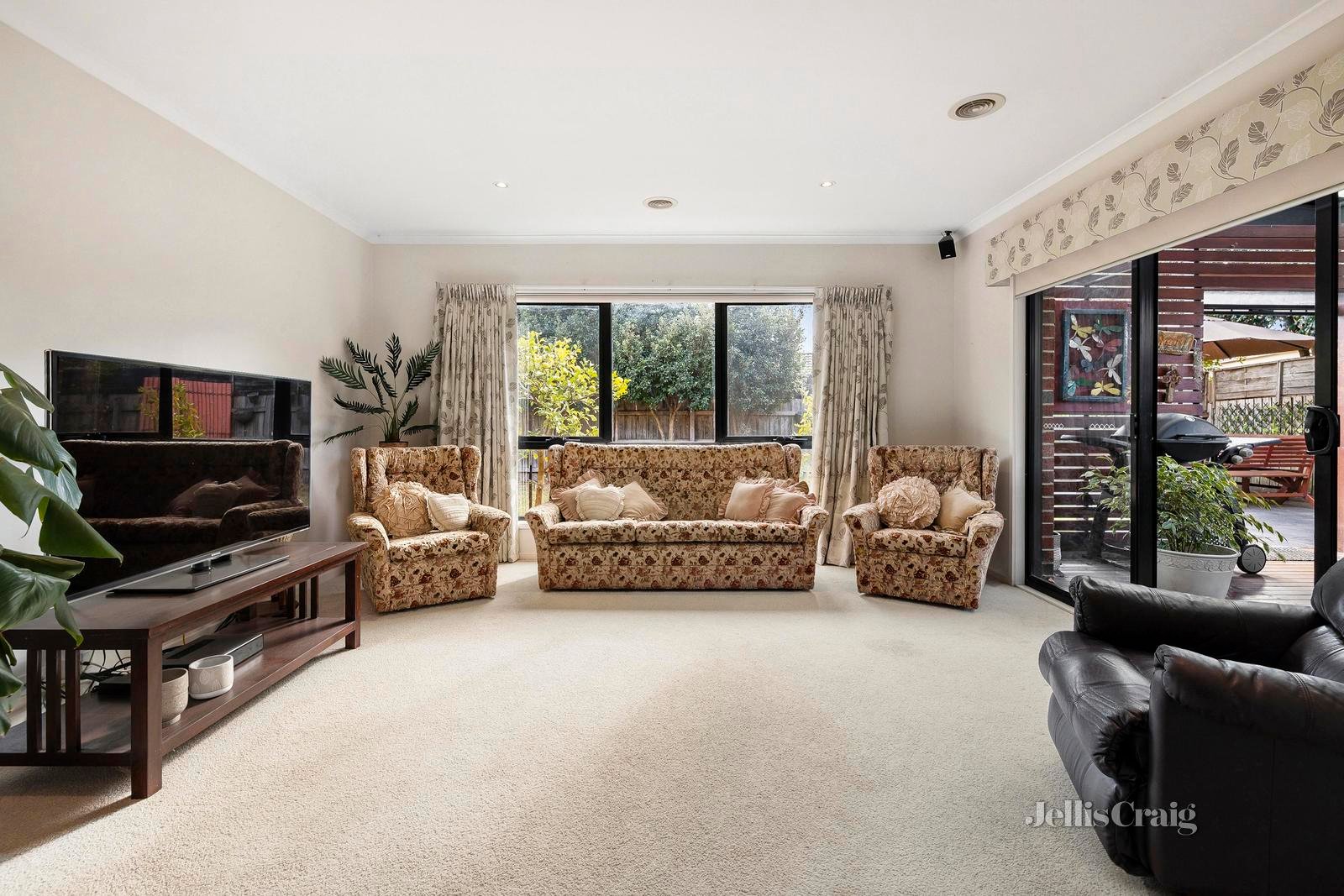 5 St Mitchell Circuit, Mornington image 7