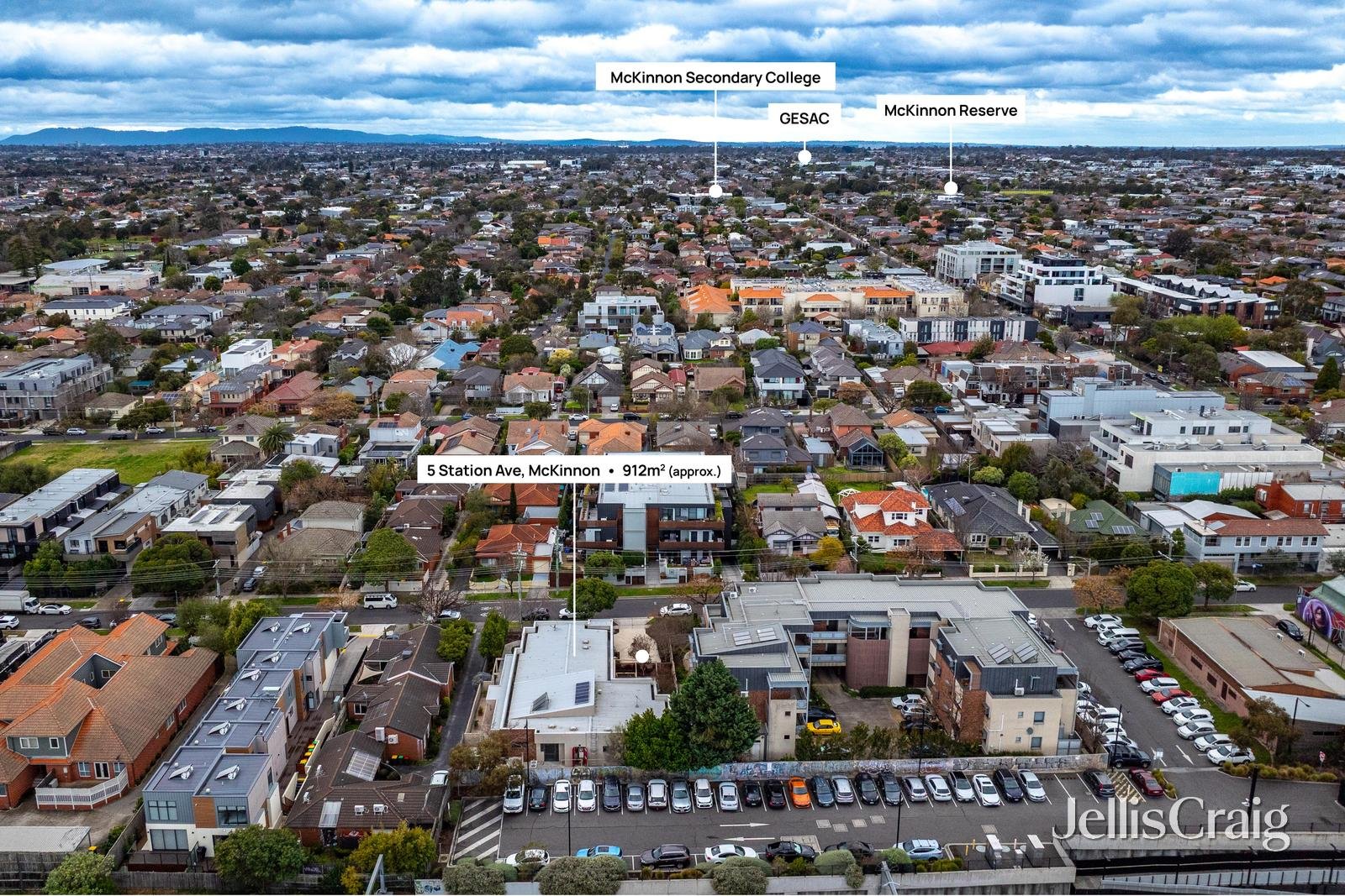 5 Station Avenue, Mckinnon image 2