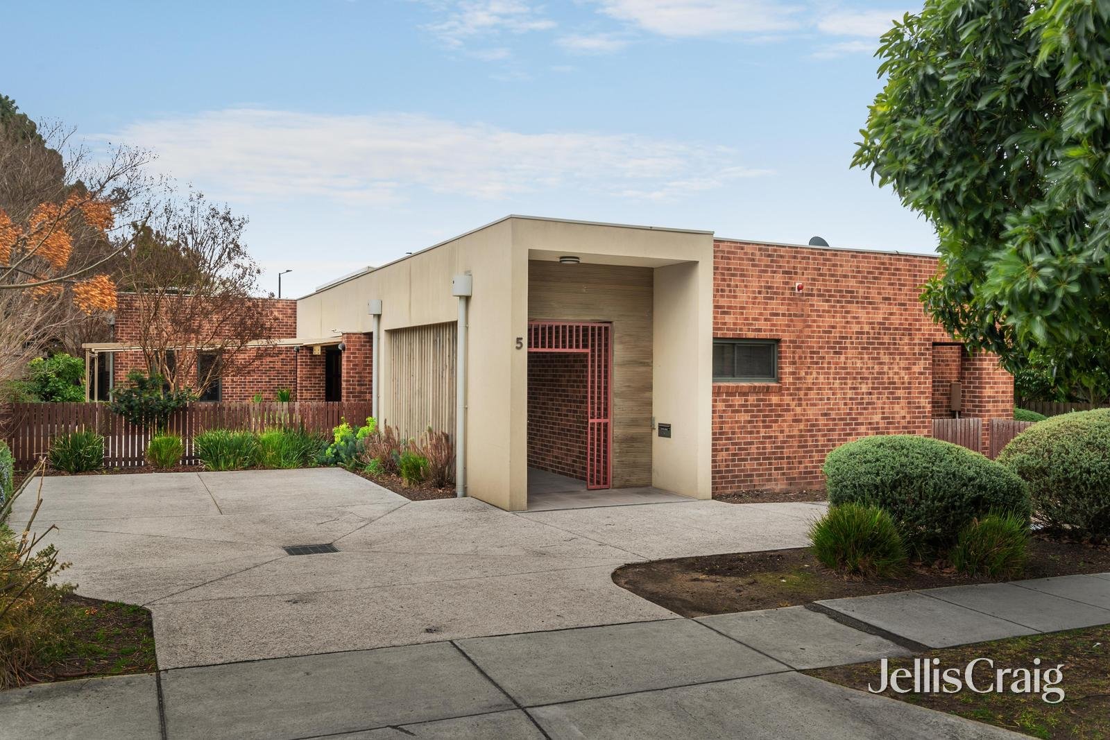 5 Station Avenue, Mckinnon image 5