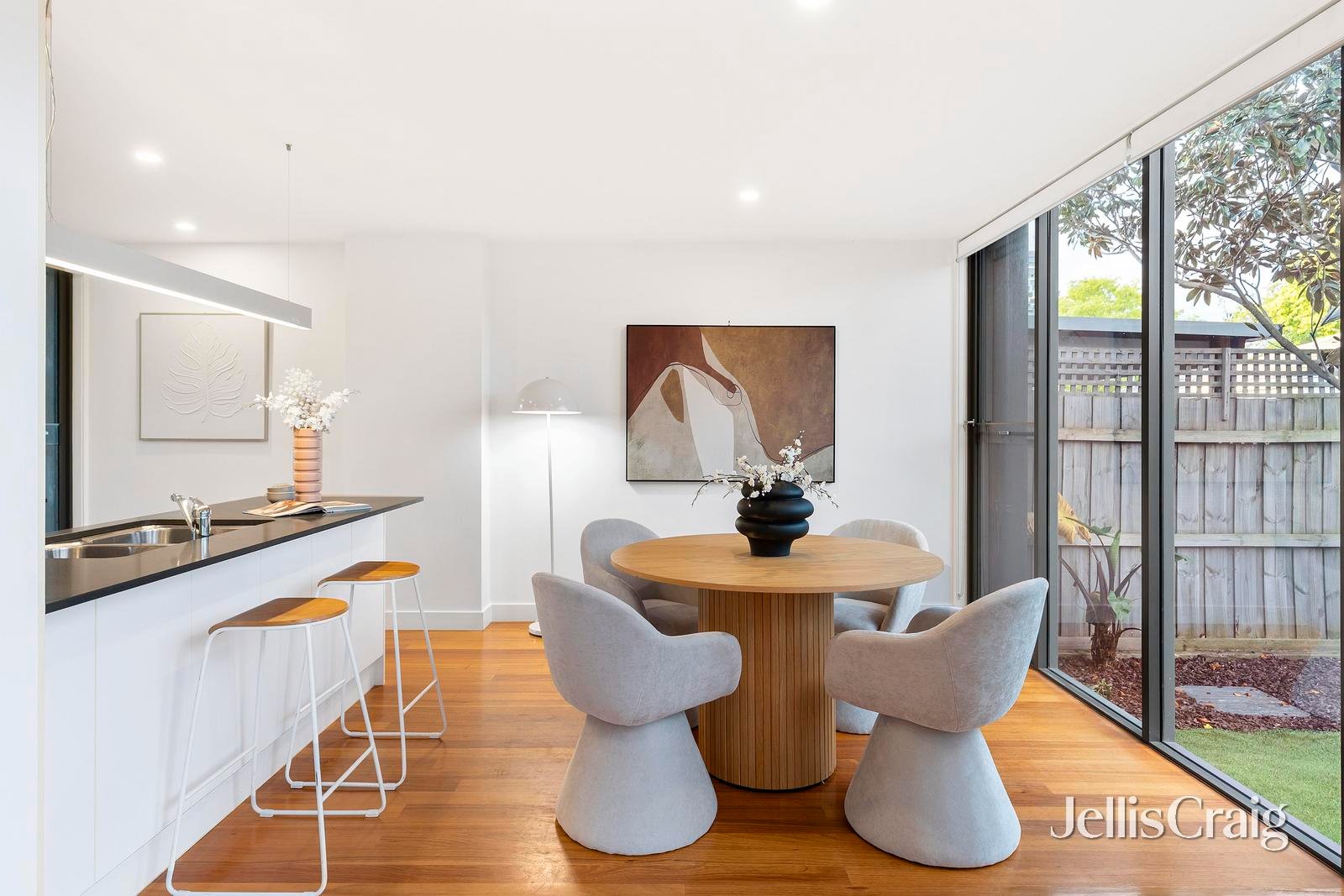 5 Station Walk, Box&nbsp;Hill image 4