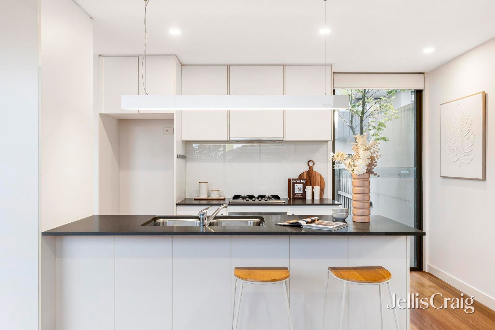 5 Station Walk, Box&nbsp;Hill image 6
