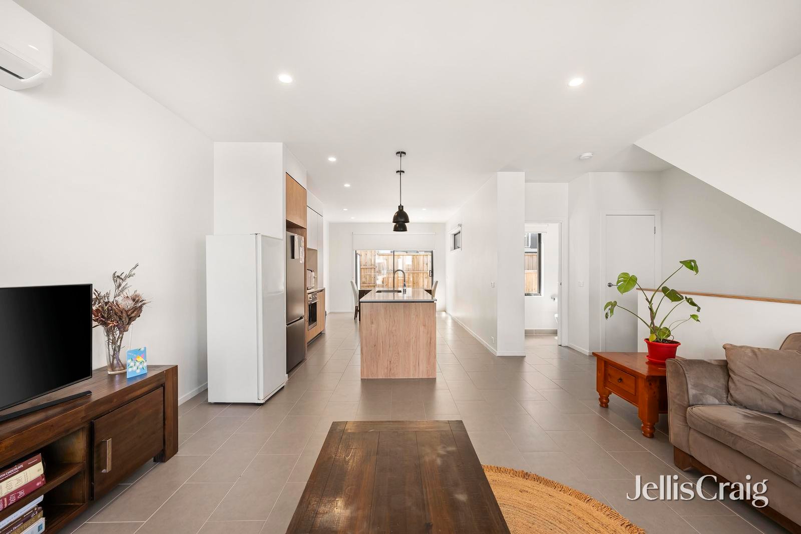 5 Steers Way, Lilydale image 5