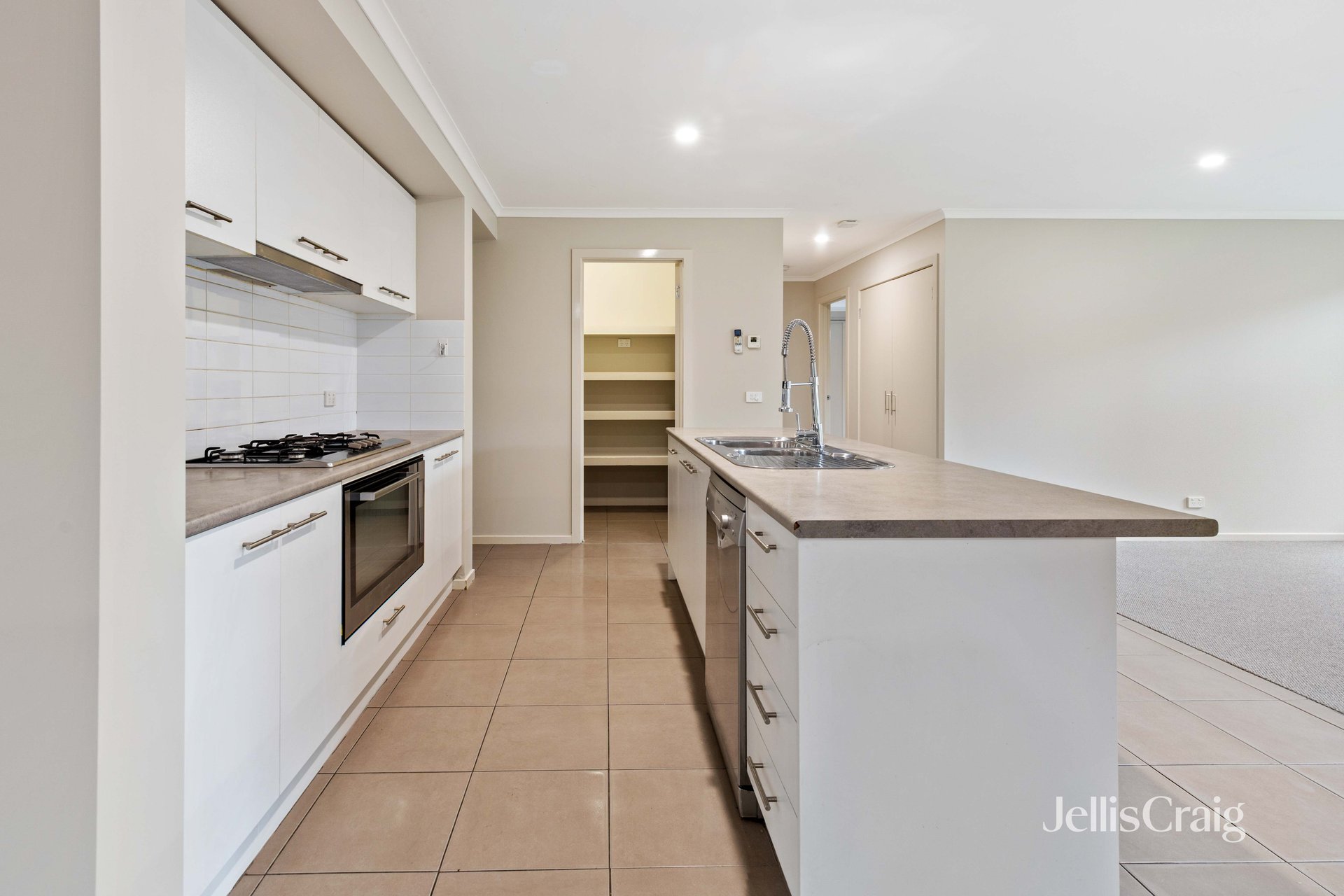 5 Steffen Close, Ballarat East image 4