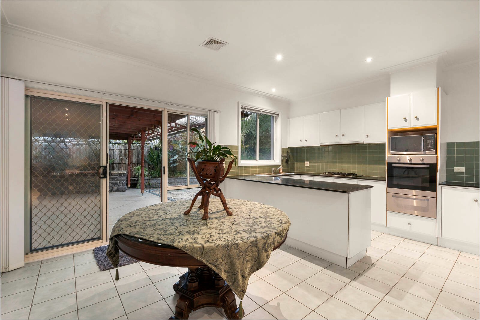 Property Gallery Thumbnail 4
