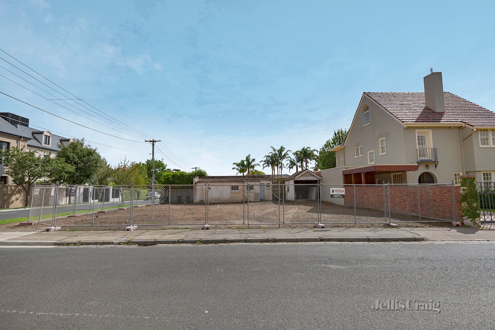 5 Stonnington Place, Toorak image 3