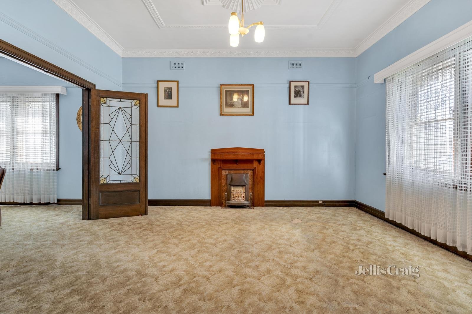 5 Suffolk Avenue, Coburg image 3