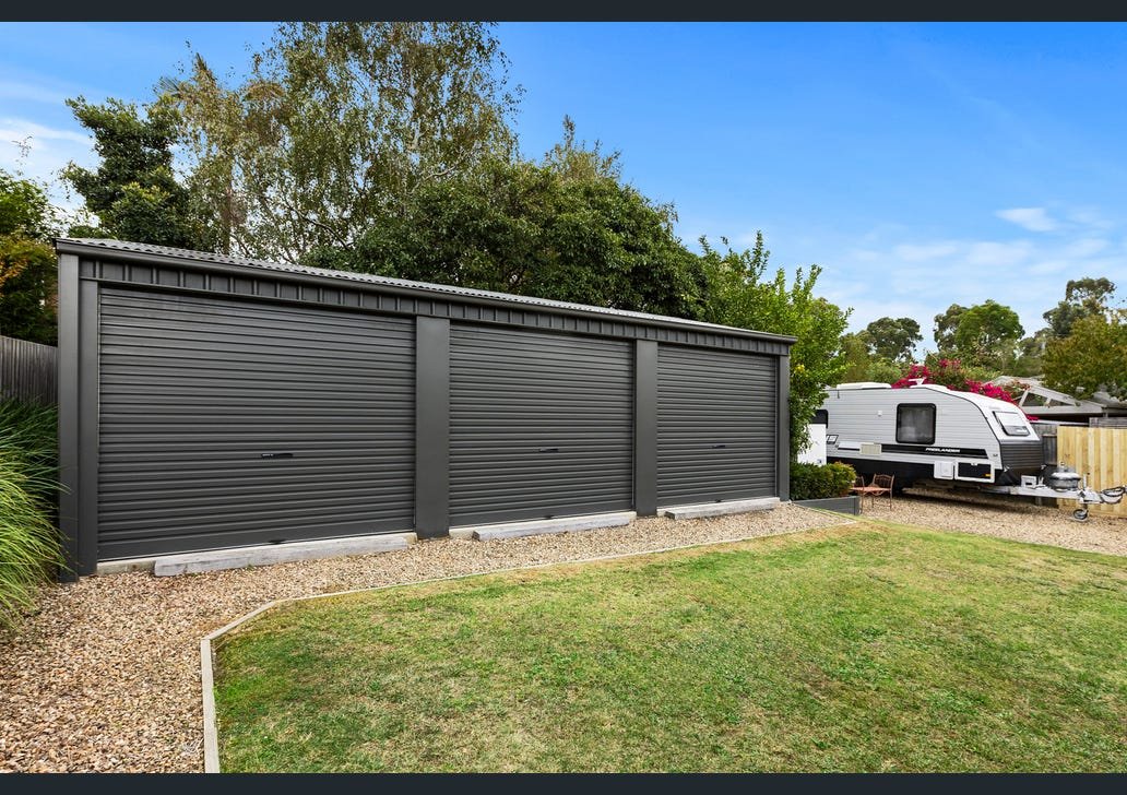 5 Sunnybrook Drive, Wheelers Hill image 11