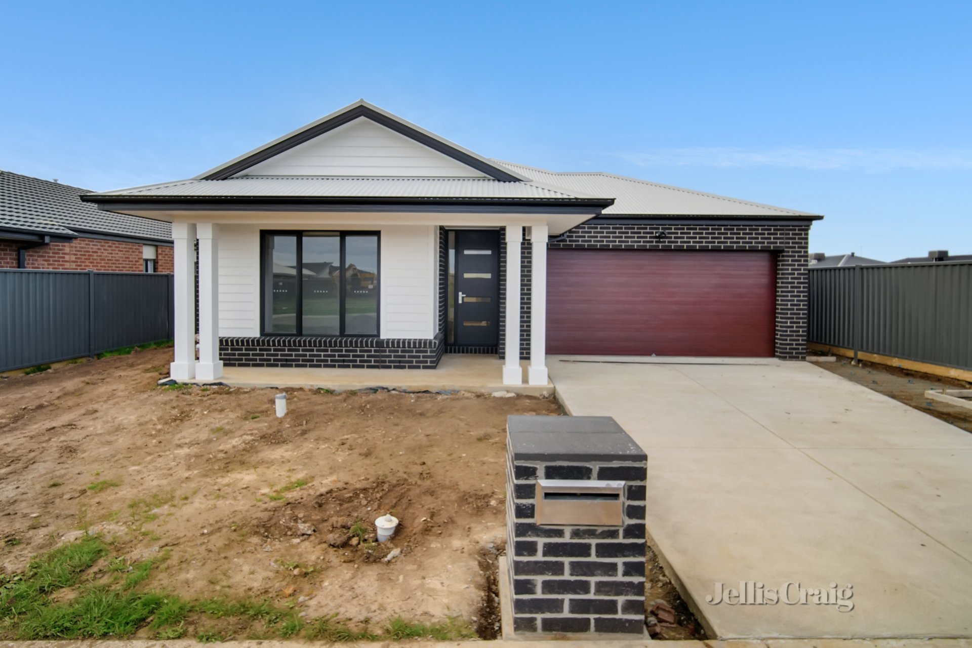5 Swallow Street, Winter Valley image 1