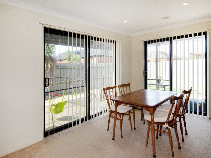 5 Swamphen Drive, Leopold image 5