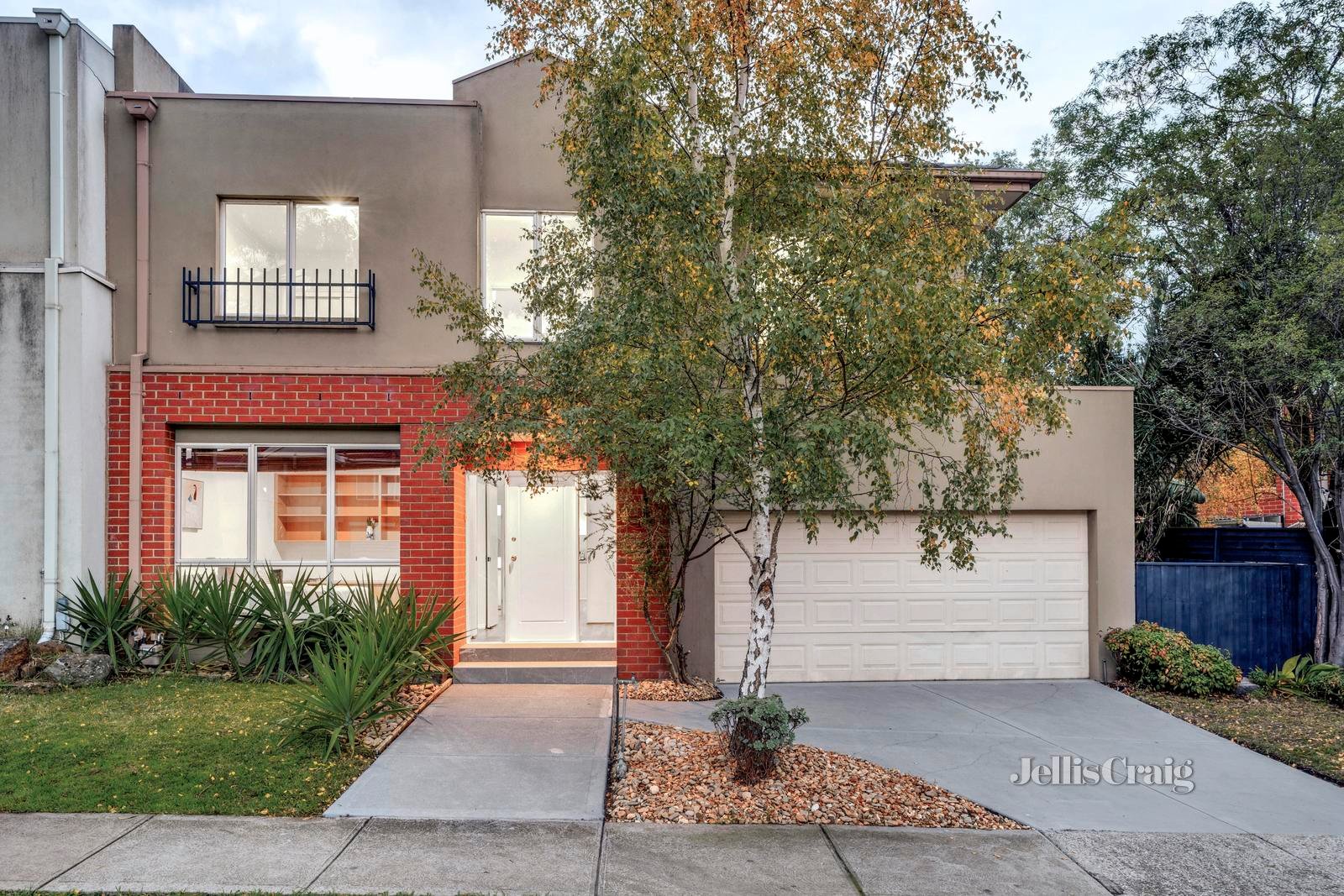 5 Tanderum Drive, Coburg image 1