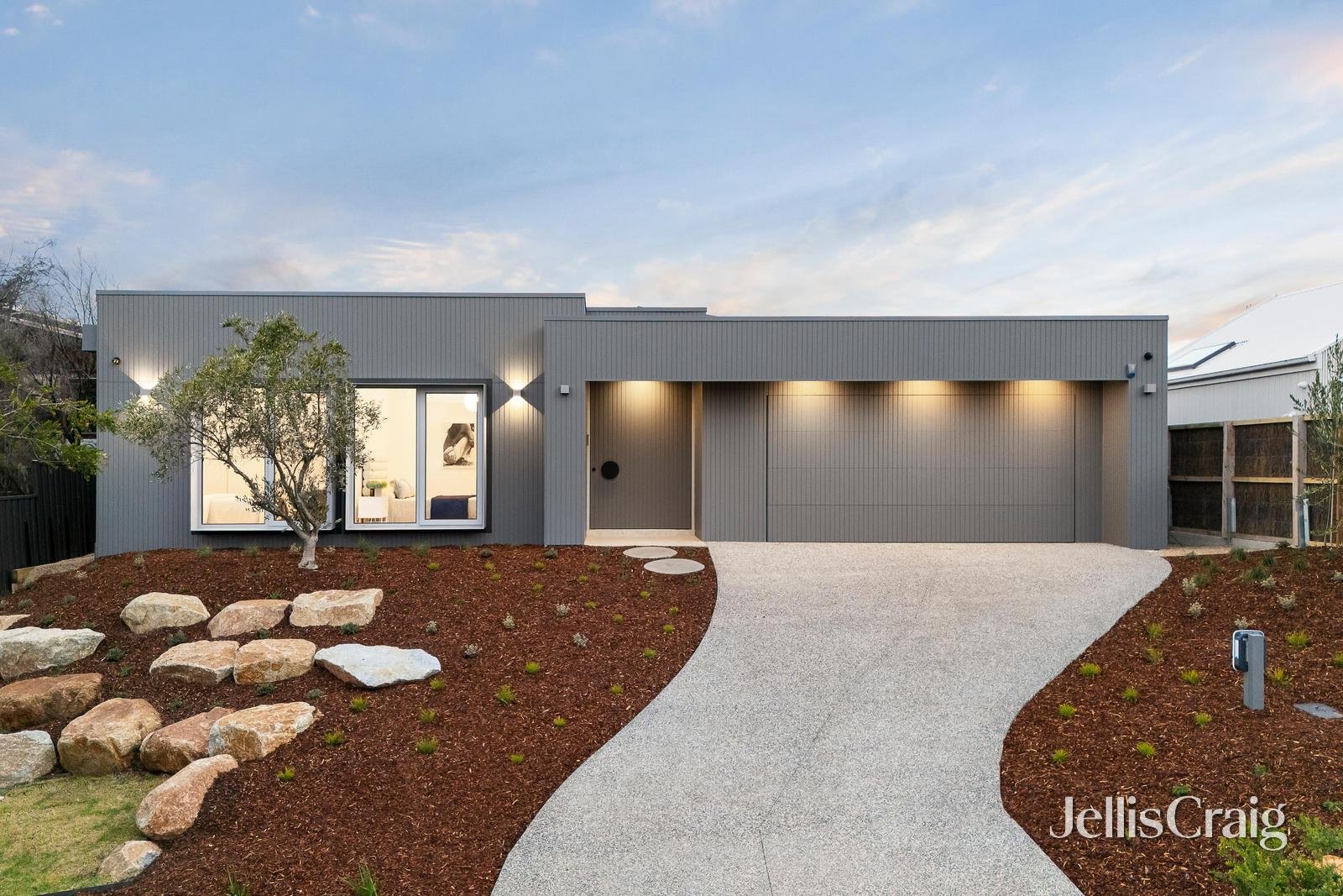 5 Tarakan Street, Sorrento image 1