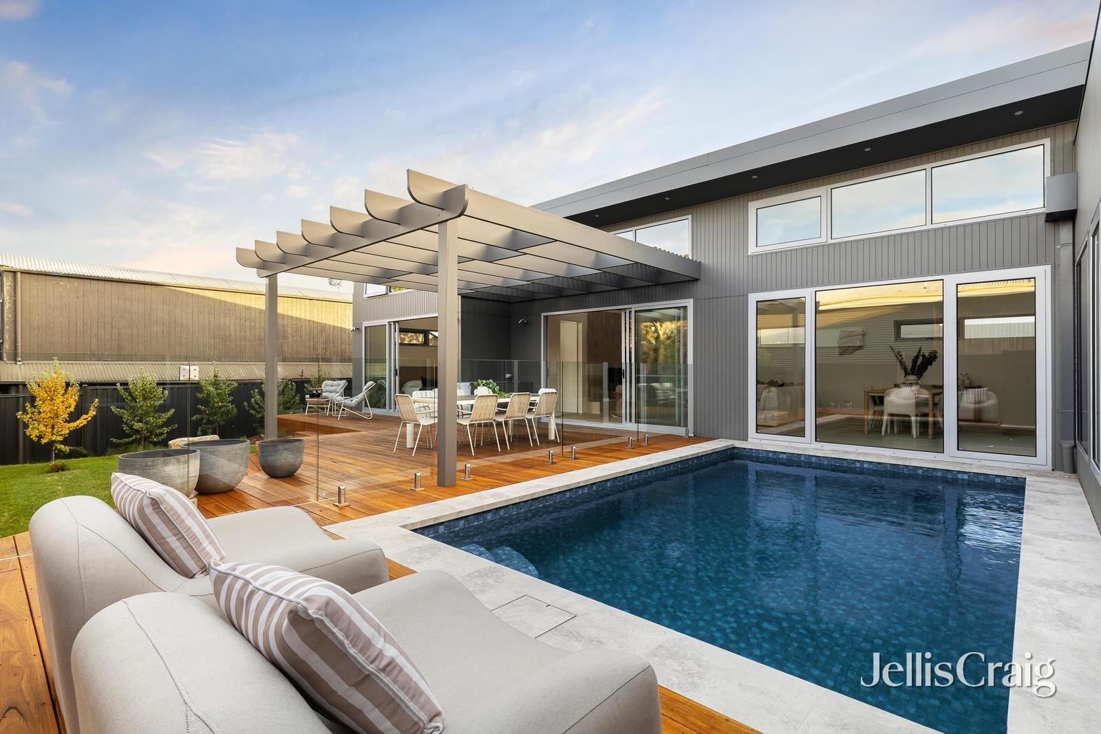 5 Tarakan Street, Sorrento image 2