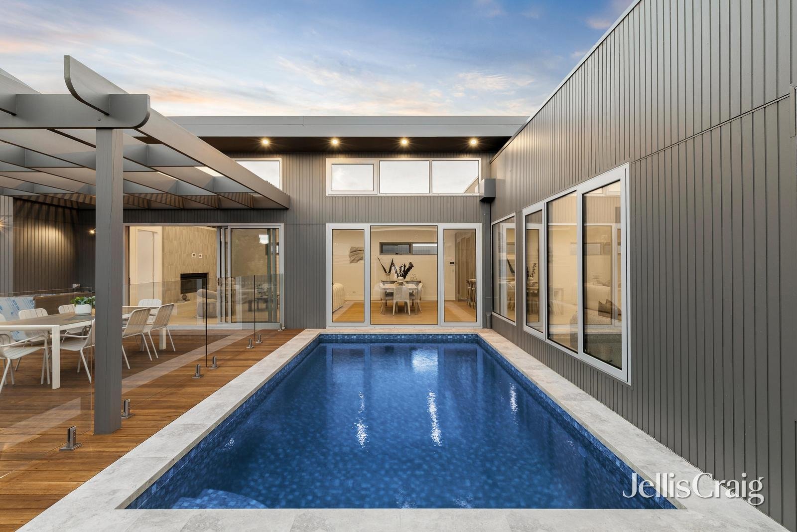 5 Tarakan Street, Sorrento image 18