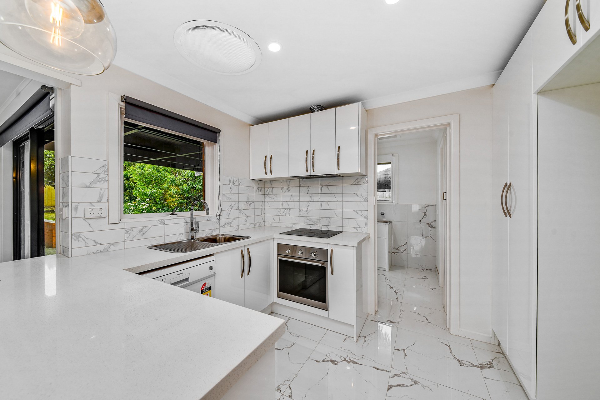 5 Tate Avenue, Wantirna South image 1